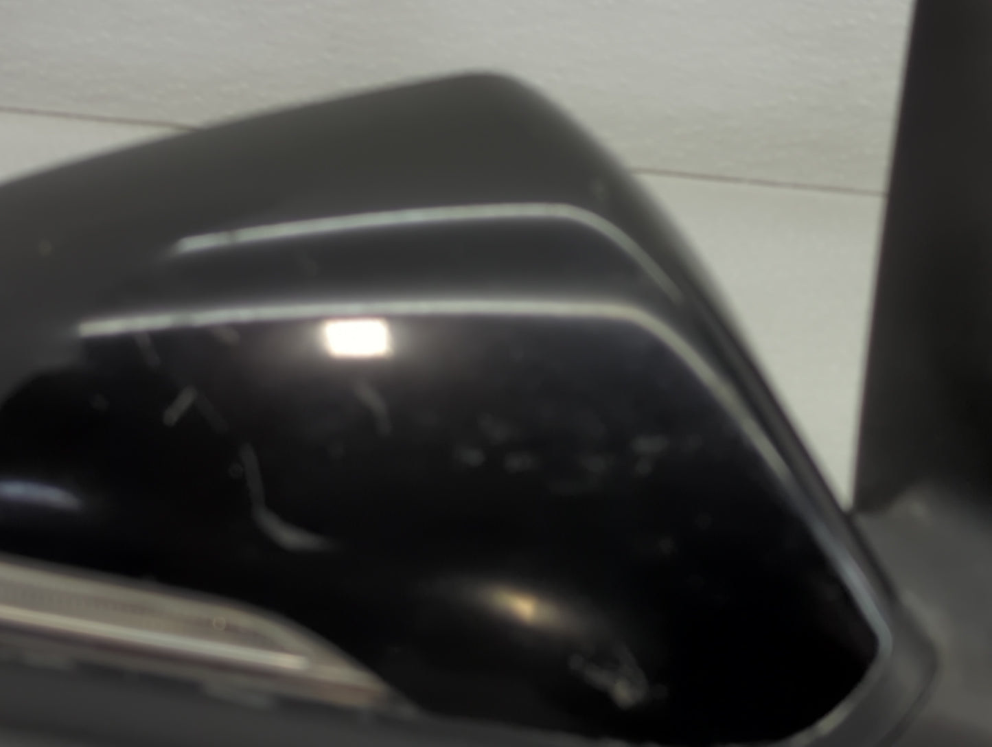 2015 Hyundai Sonata Passenger Side View Mirror - Right Door Mirror OEM Used - Oemusedautoparts1.com