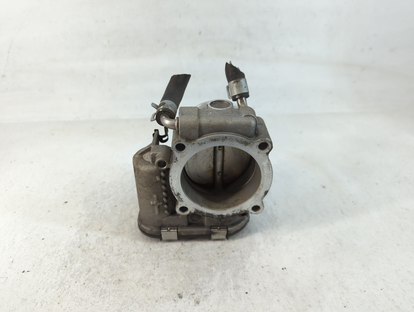 2015-2019 Hyundai Sonata Throttle Body P/N:35100-2G600 Fits Fits 2015 2016 2017 2018 2019 2020 2021 OEM Used Auto Parts - Oe