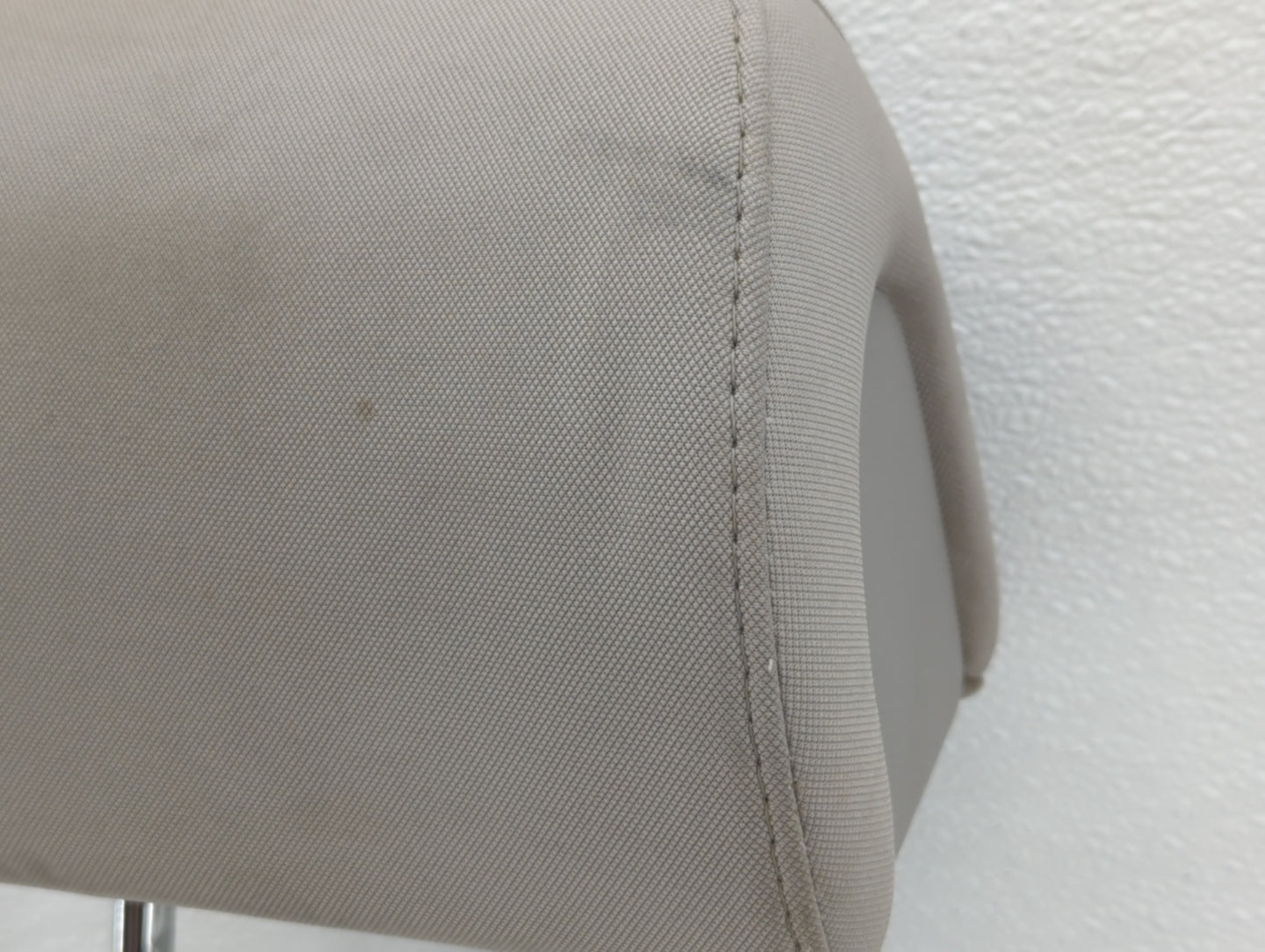 2015-2017 Hyundai Sonata Headrest Head Rest Front Driver Passenger Seat - Oemusedautoparts1.com