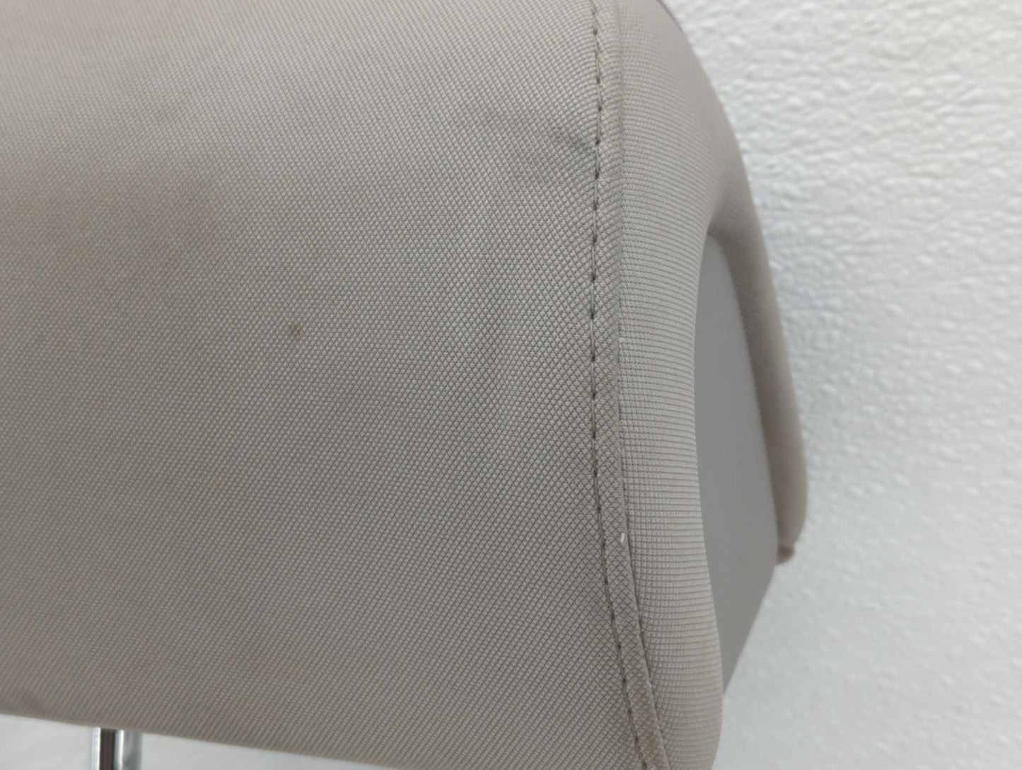 2015-2017 Hyundai Sonata Headrest Head Rest Front Driver Passenger Seat - Oemusedautoparts1.com