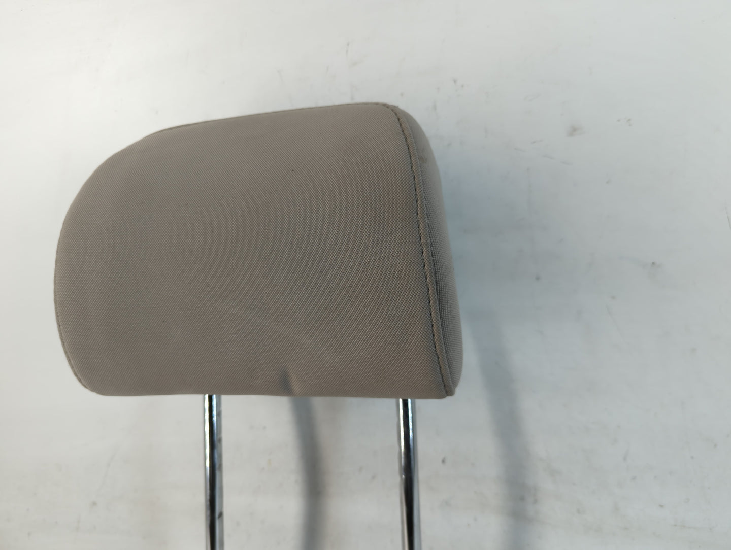 2015-2017 Hyundai Sonata Headrest Head Rest Front Driver Passenger Seat Fits Fits 2015 2016 2017 OEM Used Auto Parts - Oemus