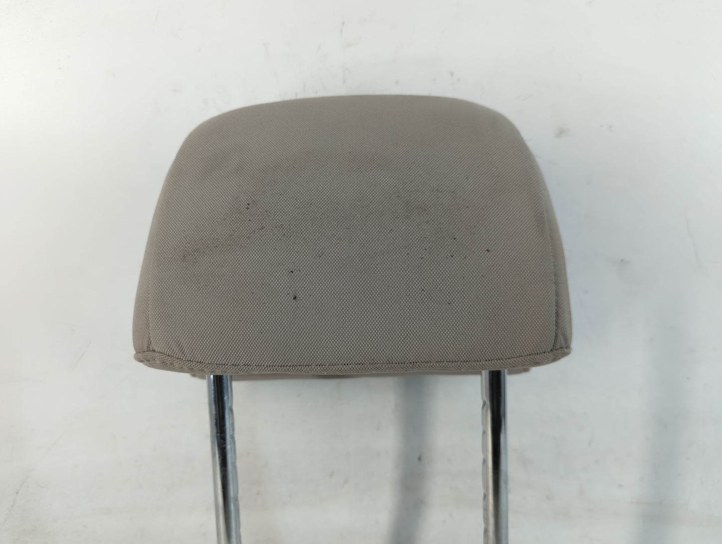 2015-2017 Hyundai Sonata Headrest Head Rest Front Driver Passenger Seat Fits Fits 2015 2016 2017 OEM Used Auto Parts - Oemus