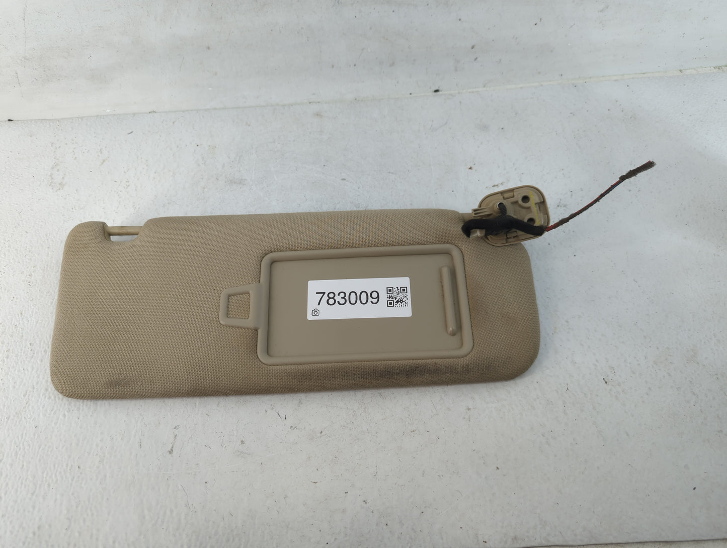 2015-2019 Hyundai Sonata Sun Visor Shade Replacement Passenger Right Mirror Fits Fits 2015 2016 2017 2018 2019 OEM Used Auto