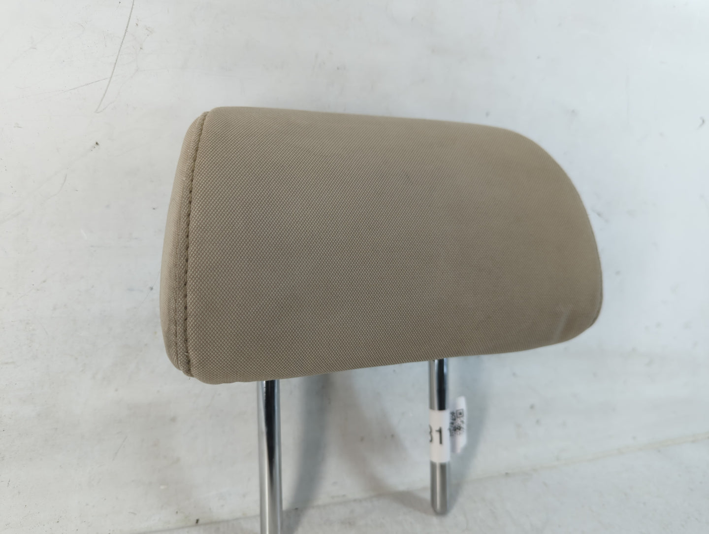 2015-2017 Hyundai Sonata Headrest Head Rest Front Driver Passenger Seat Fits Fits 2015 2016 2017 OEM Used Auto Parts - Oemus