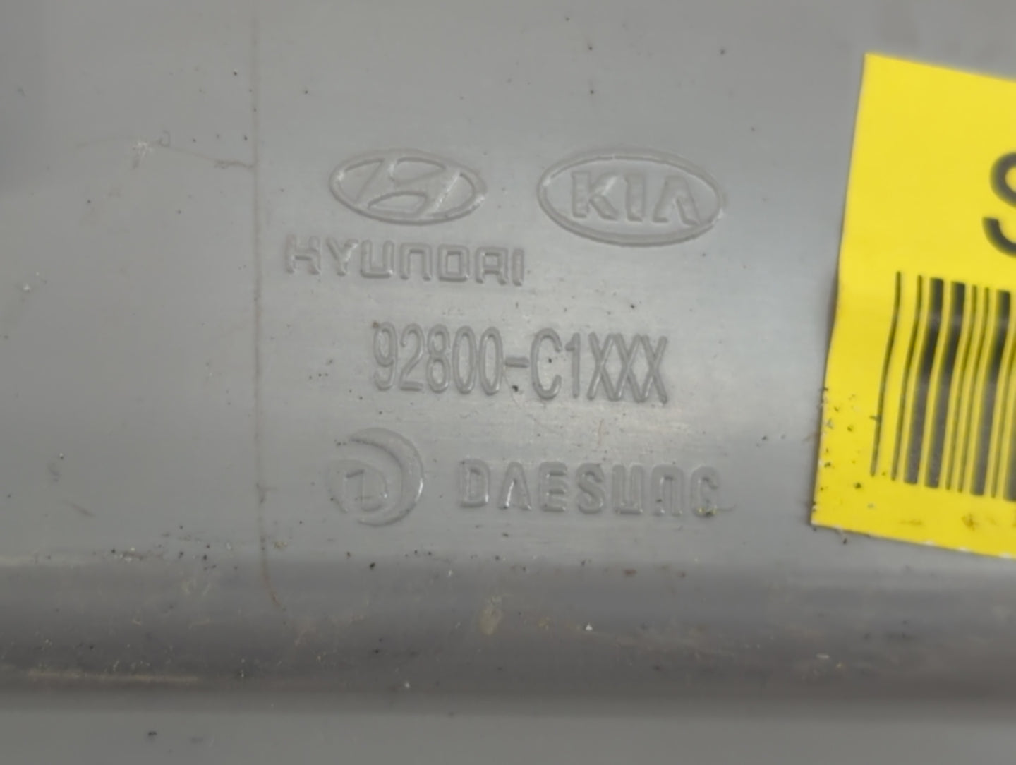 2015 Hyundai Sonata Overhead Roof Console - Oemusedautoparts1.com