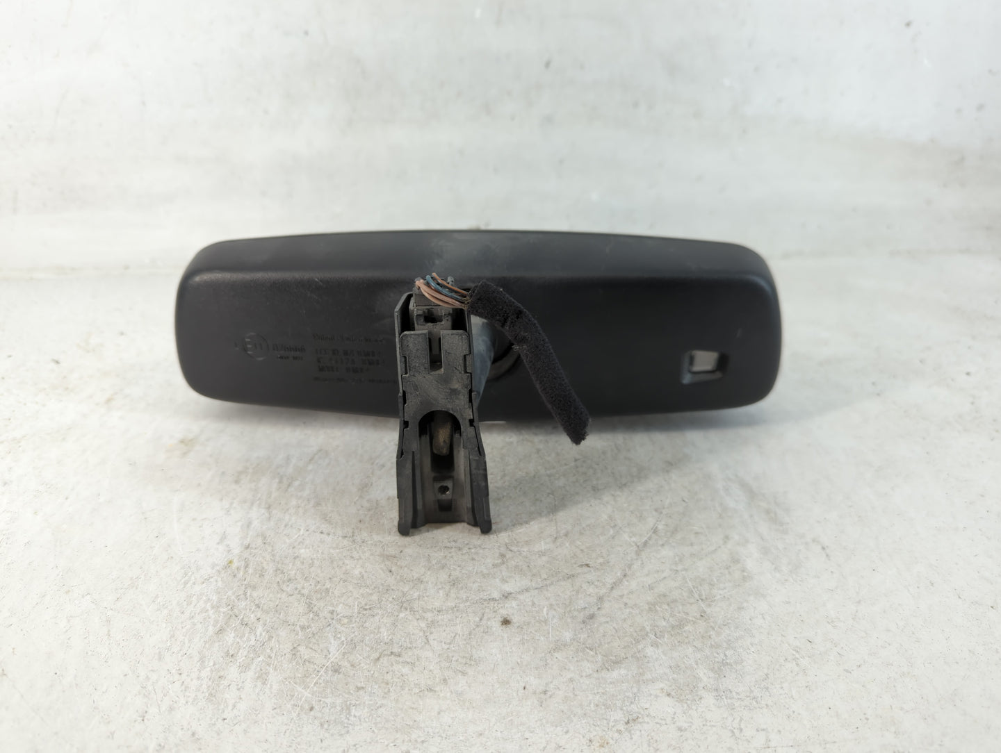 2011-2019 Hyundai Sonata Interior Rear View Mirror Replacement OEM P/N:E11026666 Fits OEM Used Auto Parts - Oemusedautoparts