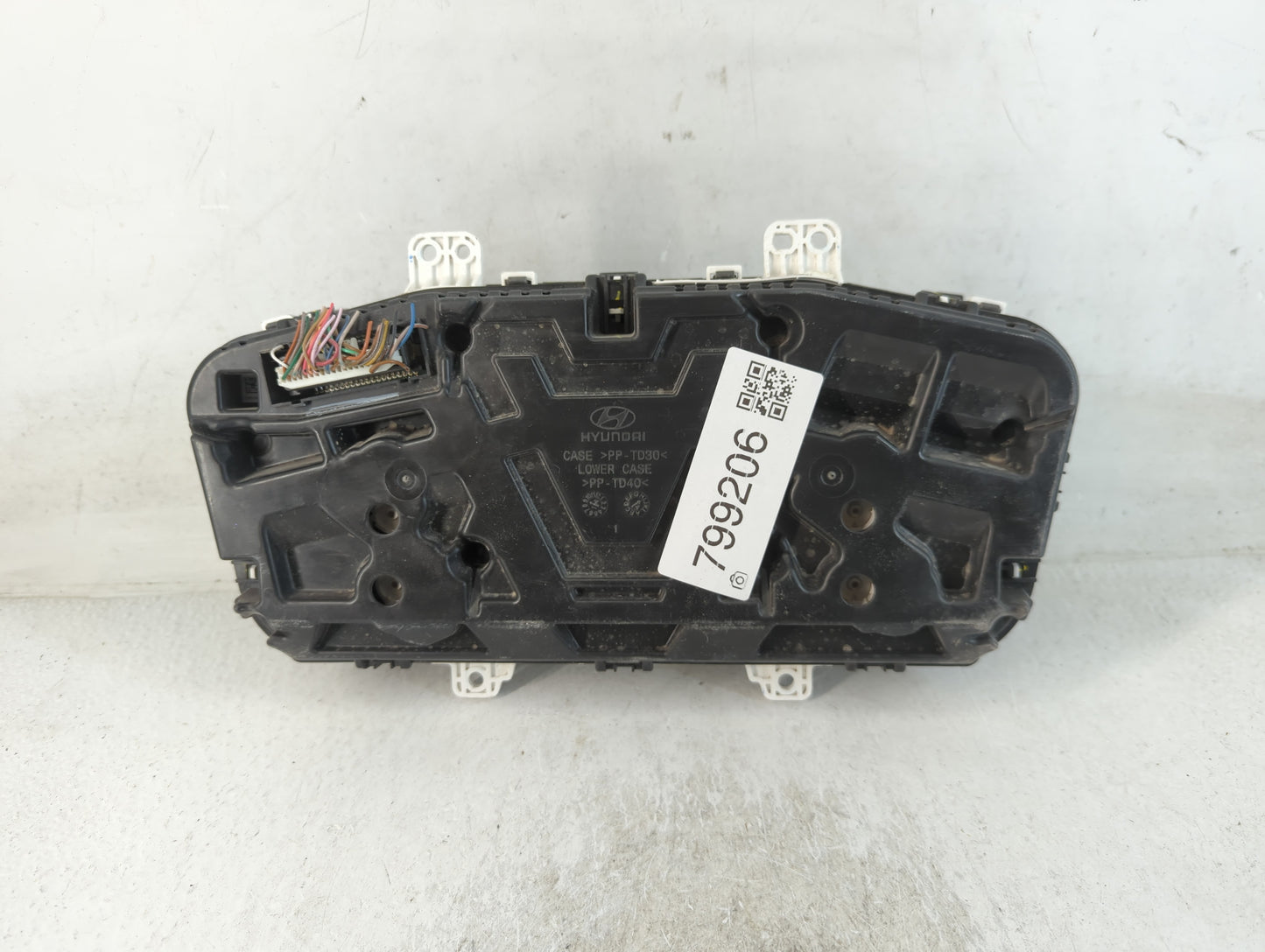 2015 Hyundai Sonata Instrument Cluster Speedometer Gauges P/N:94001-C2000 Fits OEM Used Auto Parts - Oemusedautoparts1.com