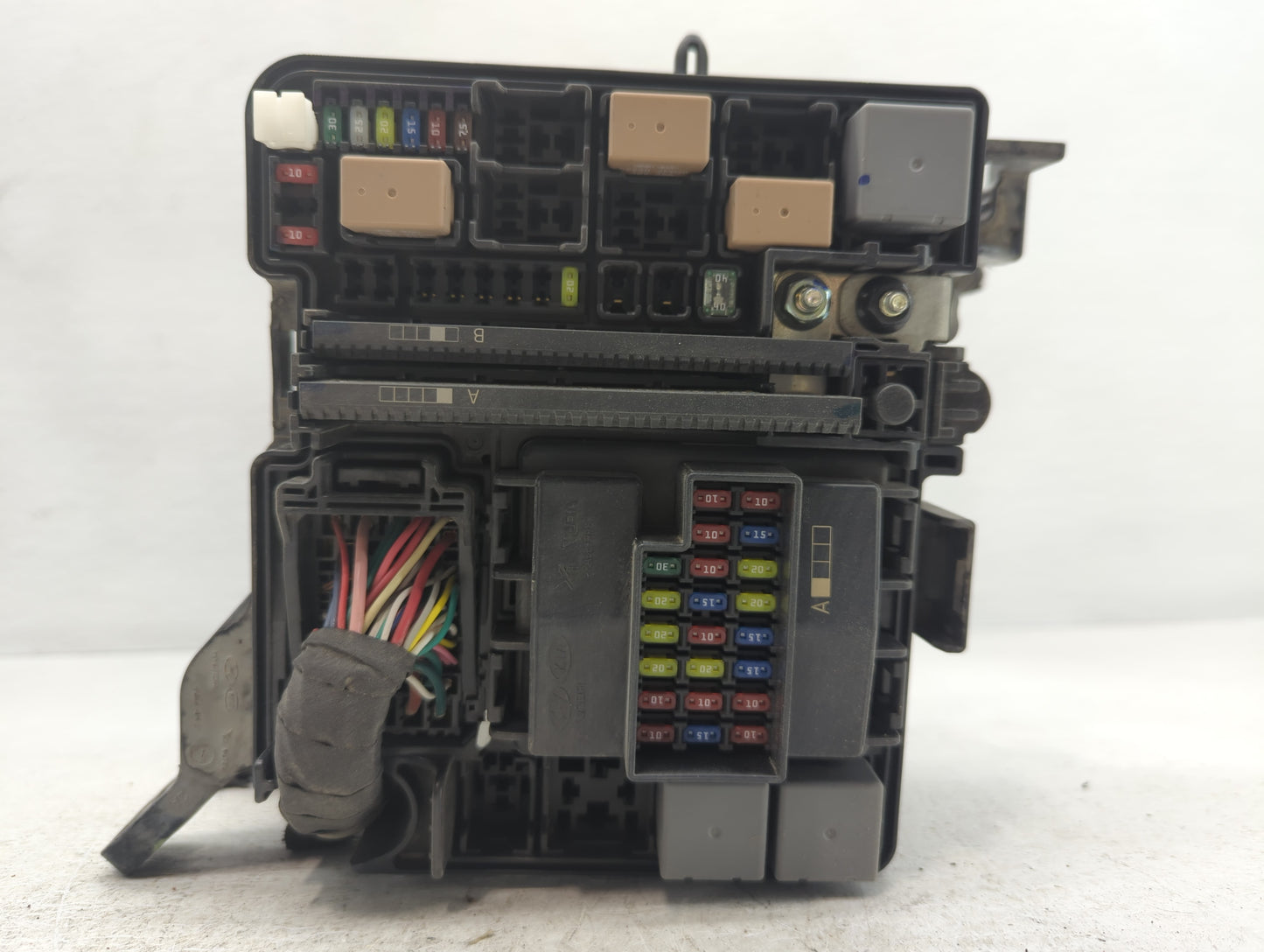 2015 Hyundai Sonata Fusebox Fuse Box Panel Relay Module P/N:91950-C1820 Fits OEM Used Auto Parts - Oemusedautoparts1.com