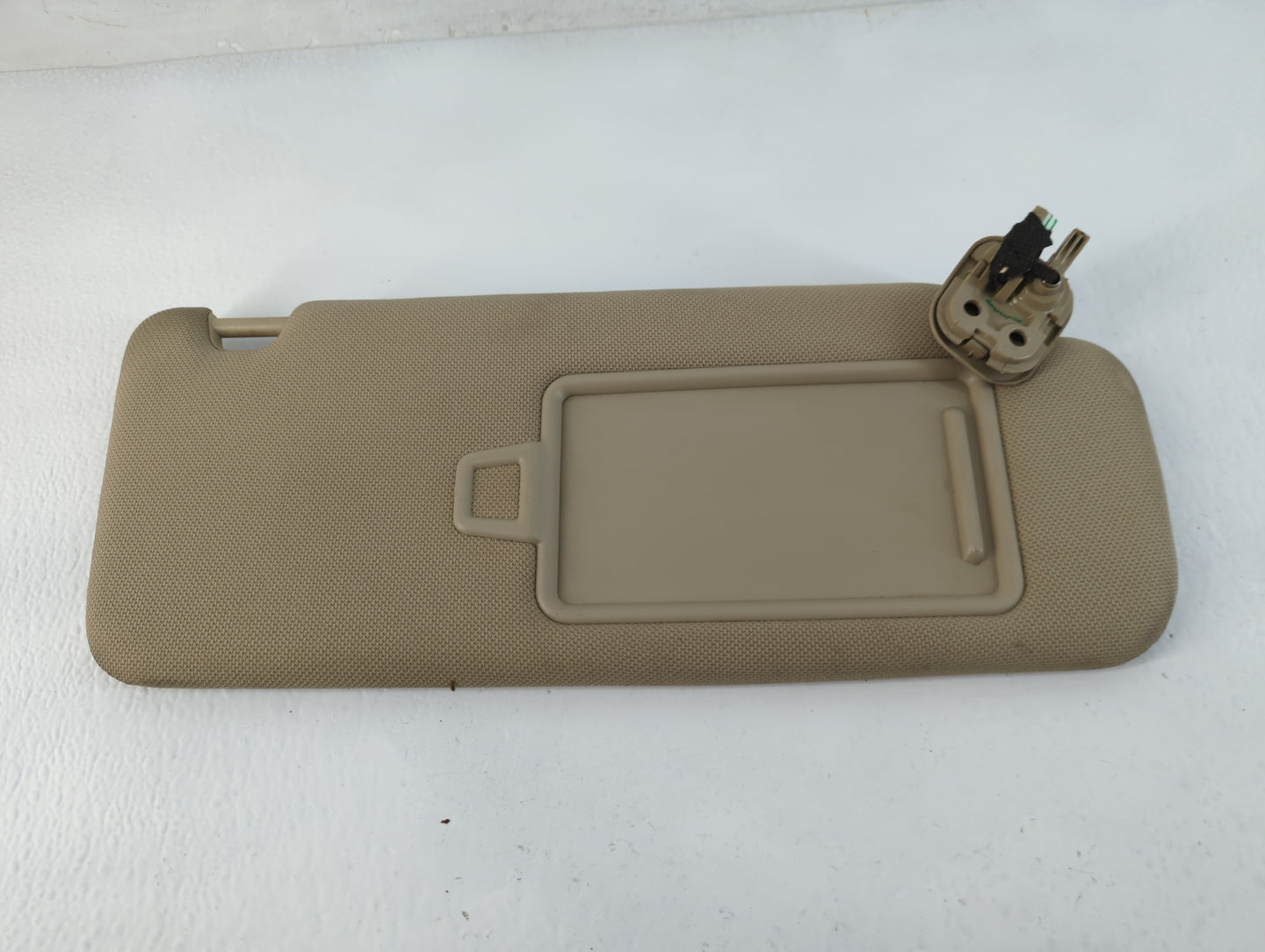 2015-2019 Hyundai Sonata Sun Visor Shade Replacement Passenger Right Mirror Fits Fits 2015 2016 2017 2018 2019 OEM Used Auto