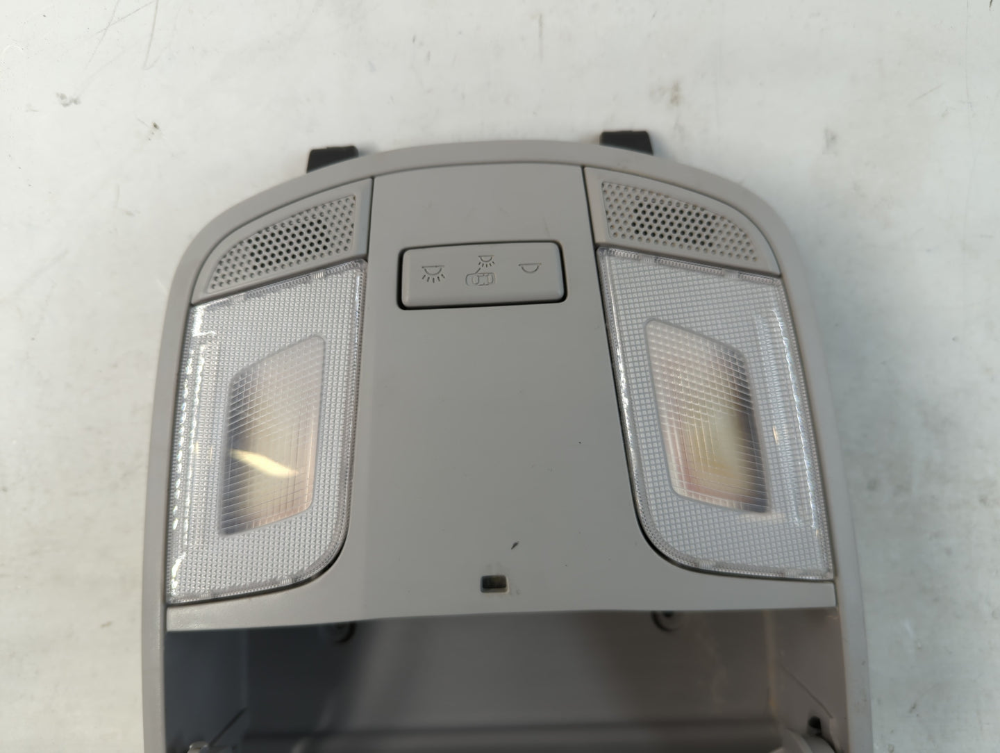 2015 Hyundai Sonata Overhead Roof Console - Oemusedautoparts1.com