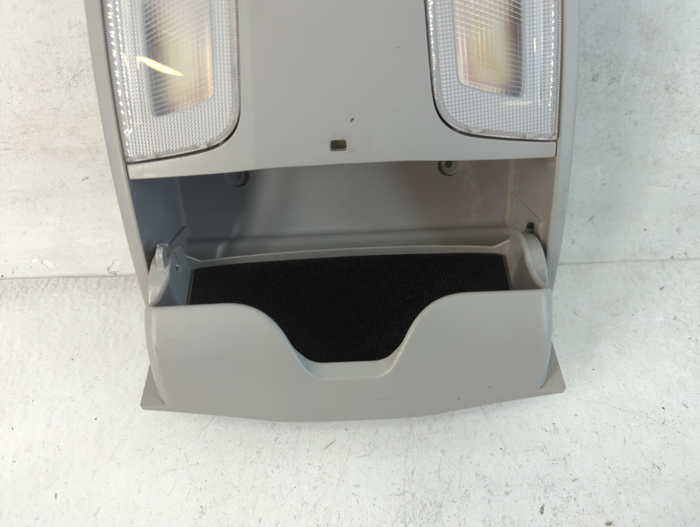 2015 Hyundai Sonata Overhead Roof Console - Oemusedautoparts1.com