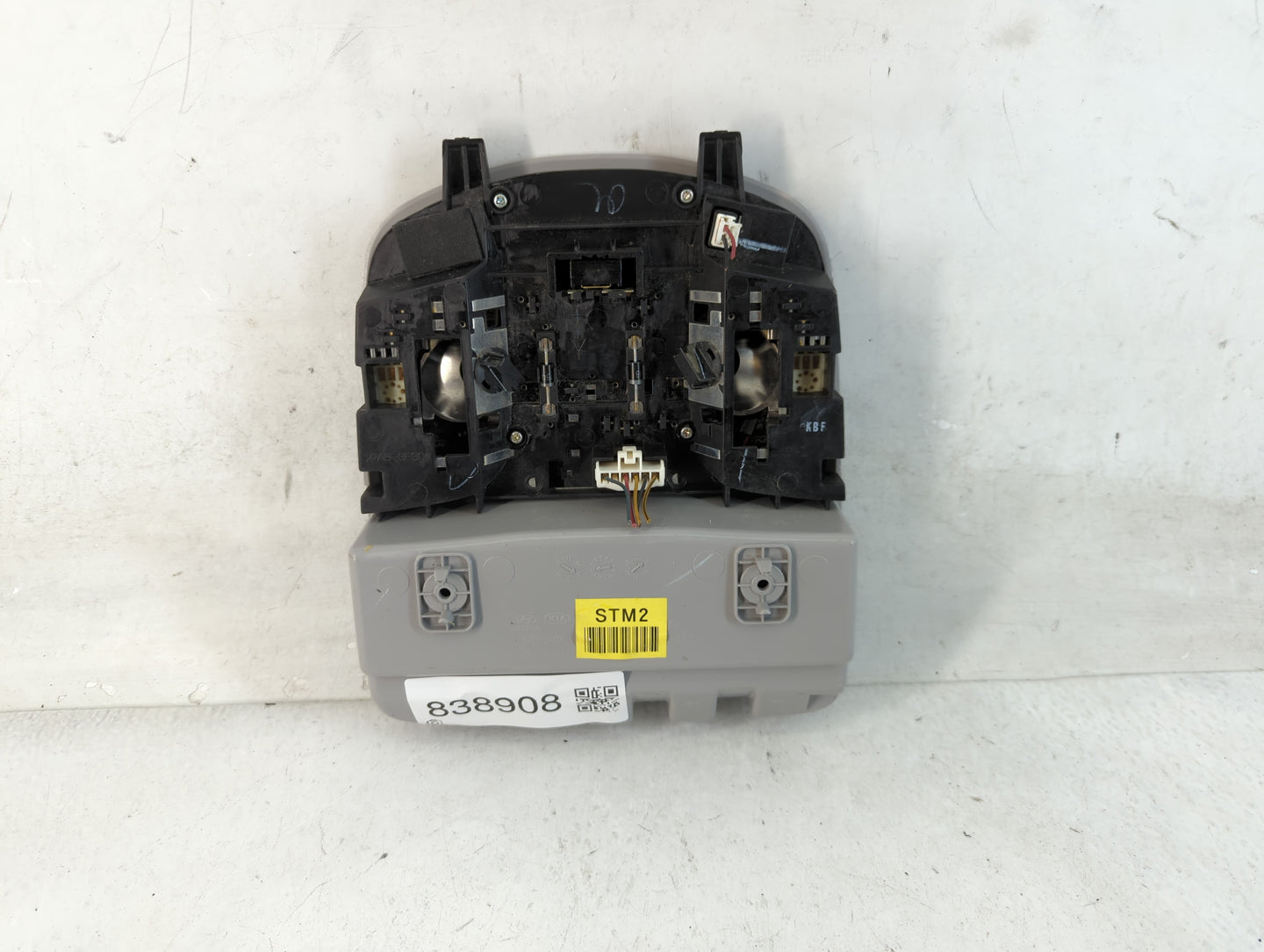 2015 Hyundai Sonata Overhead Roof Console - Oemusedautoparts1.com