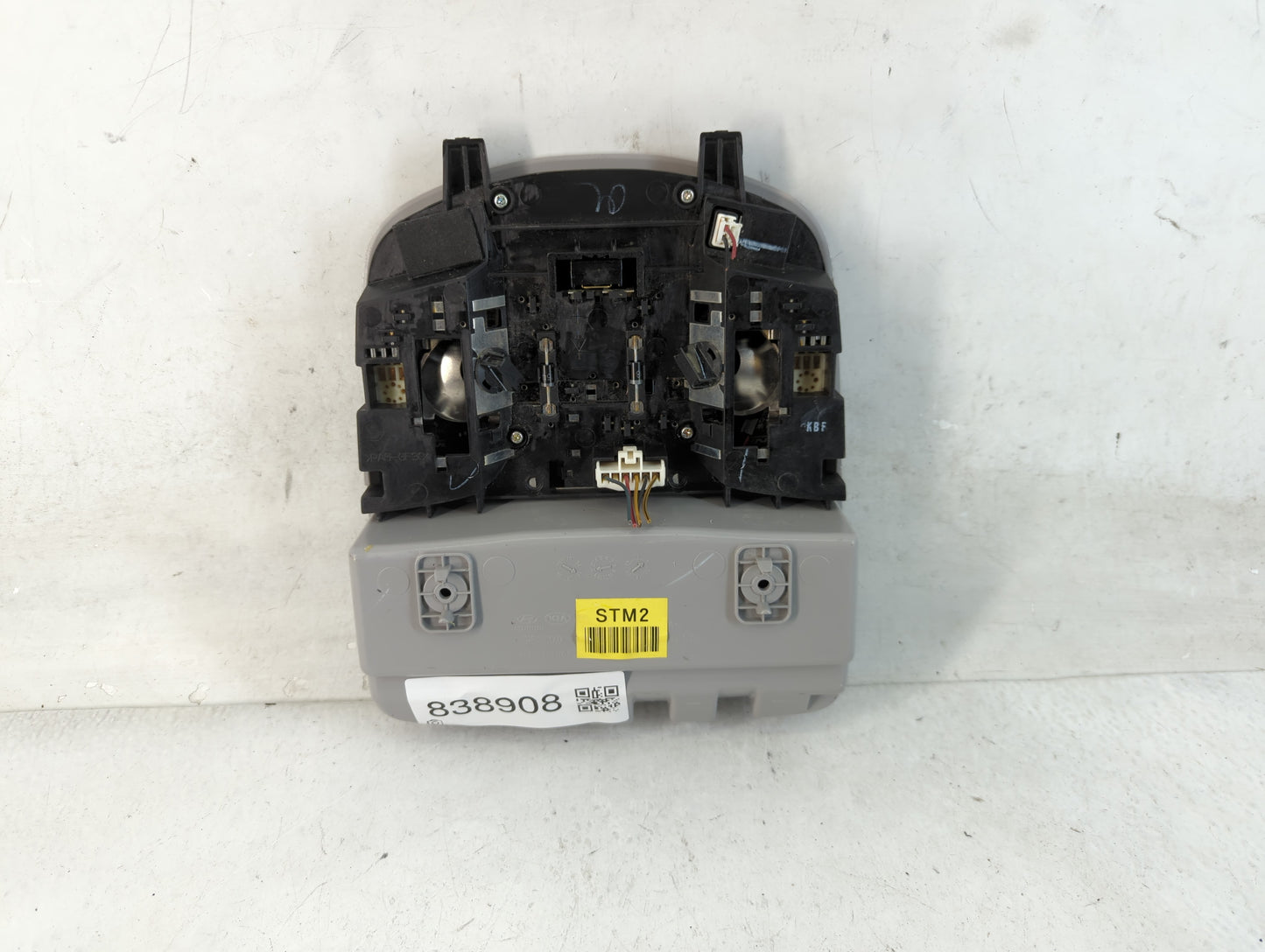 2015 Hyundai Sonata Overhead Roof Console - Oemusedautoparts1.com
