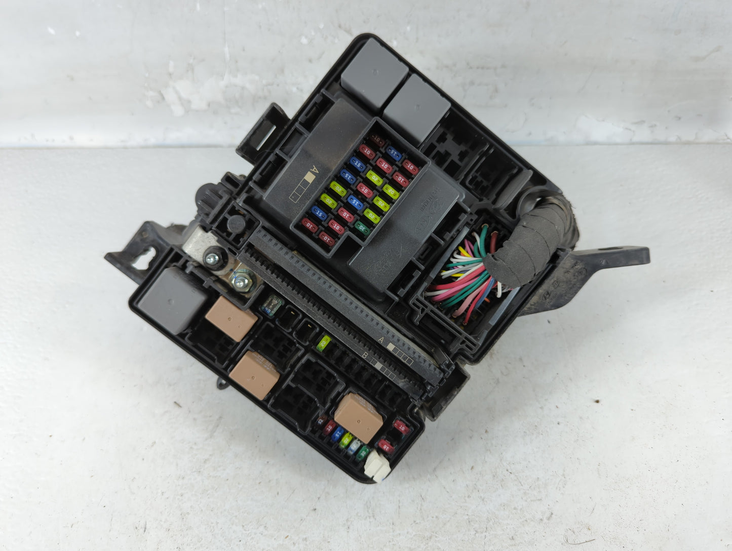 2015 Hyundai Sonata Fusebox Fuse Box Panel Relay Module P/N:91950-C1820 Fits OEM Used Auto Parts - Oemusedautoparts1.com