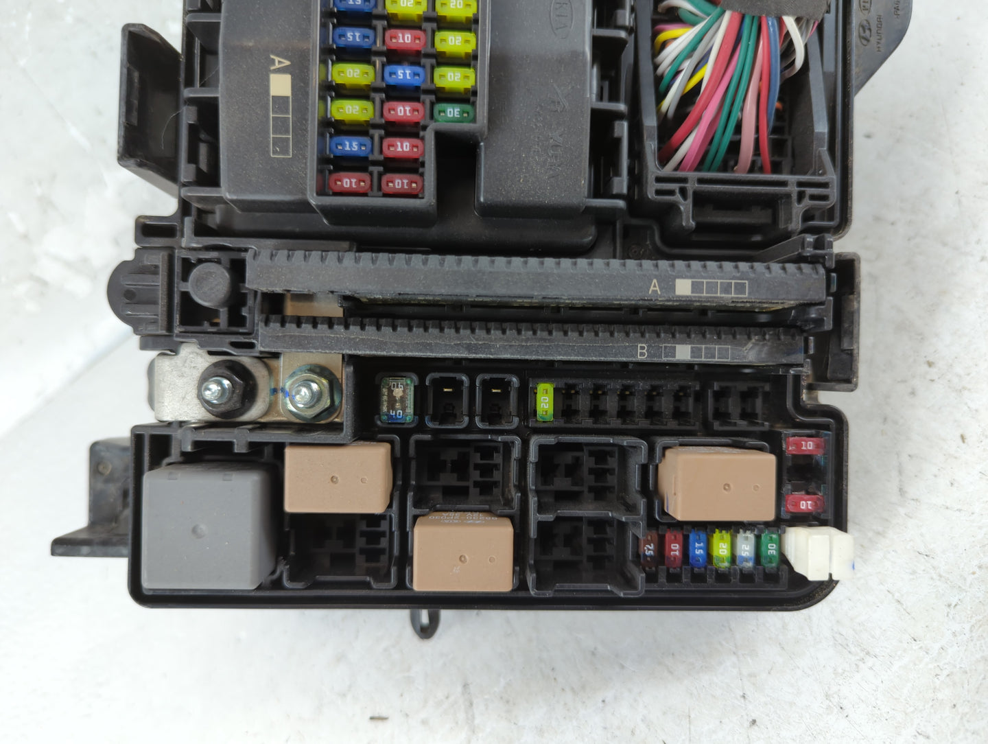 2015 Hyundai Sonata Fusebox Fuse Box Panel Relay Module P/N:91950-C1820 Fits OEM Used Auto Parts - Oemusedautoparts1.com