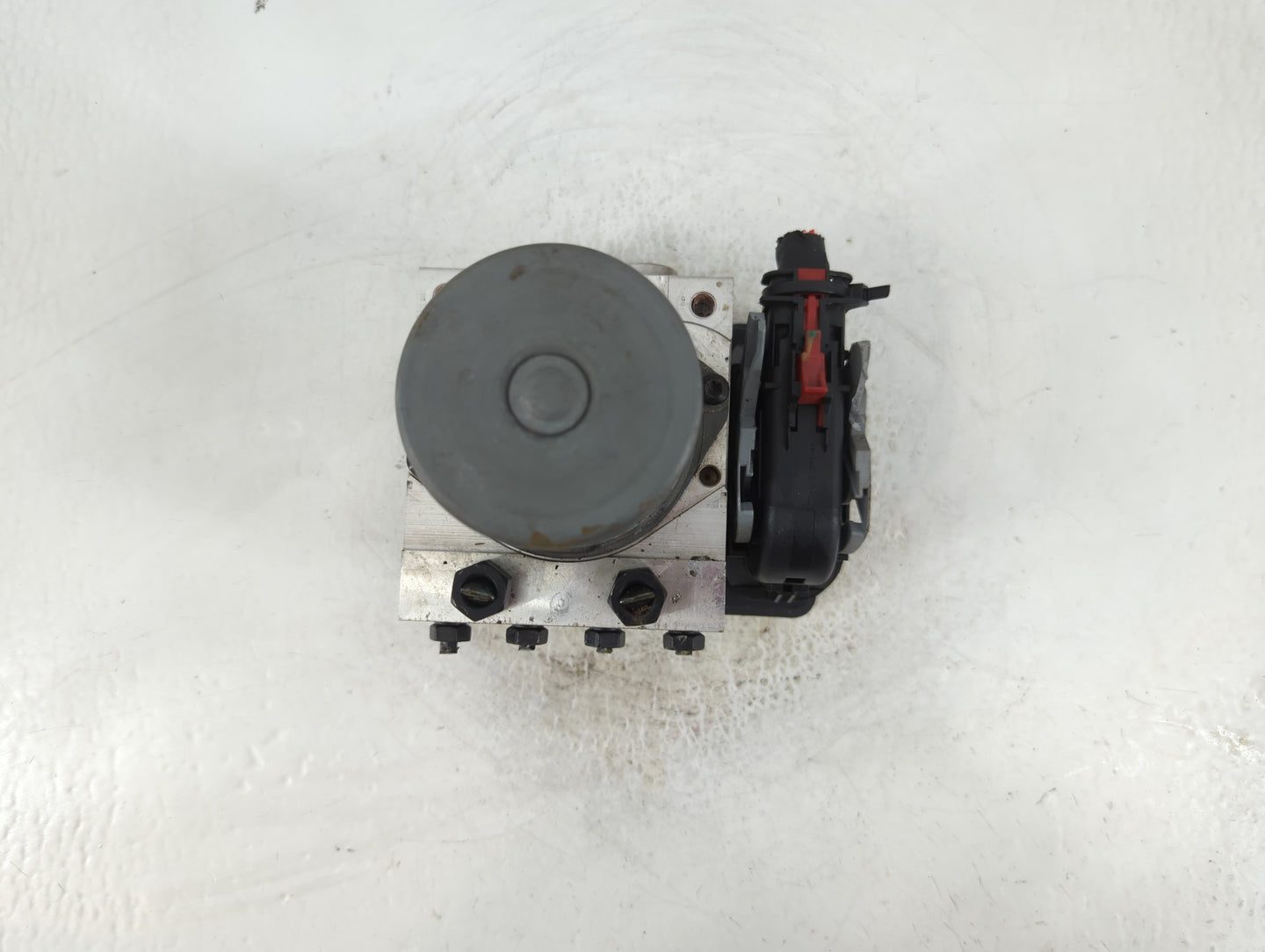2015 Hyundai Sonata ABS Pump Control Module Replacement P/N:C2589-20500 DR33-2C405-AD Fits OEM Used Auto Parts - Oemusedauto