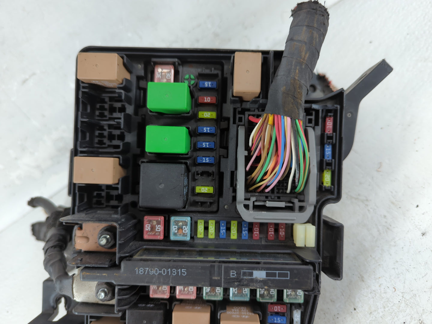 2013-2015 Hyundai Sonata Fusebox Fuse Box Panel Relay Module P/N:91251-4R033 Fits Fits 2013 2014 2015 OEM Used Auto Parts - 