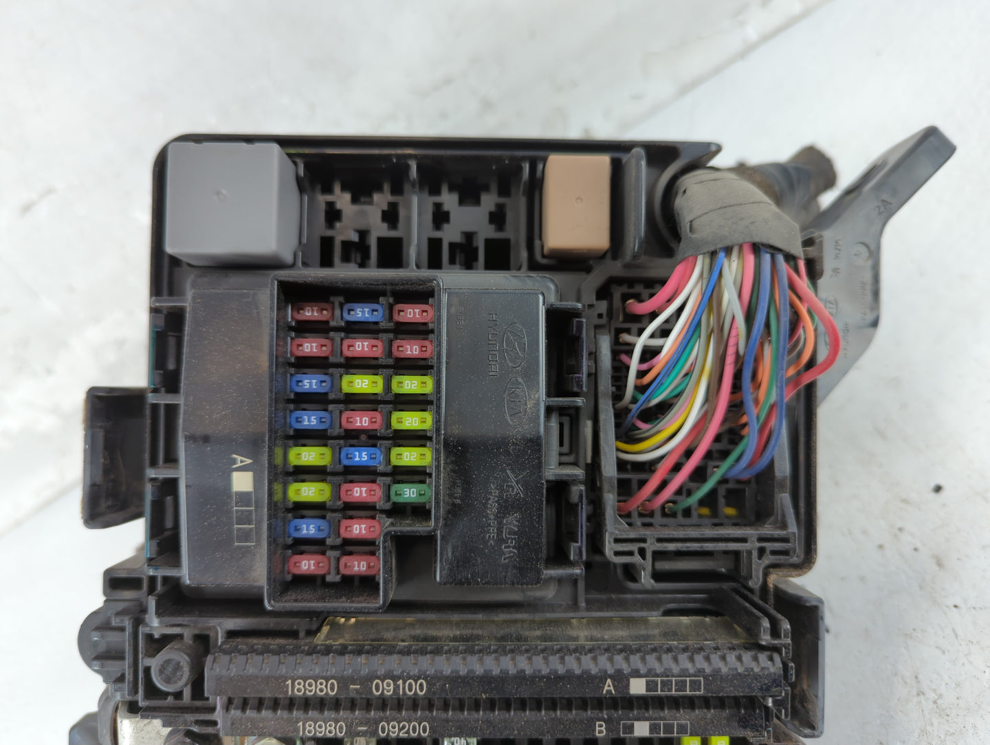 2015 Hyundai Sonata Fusebox Fuse Box Panel Relay Module P/N:91950-C1820 Fits OEM Used Auto Parts - Oemusedautoparts1.com