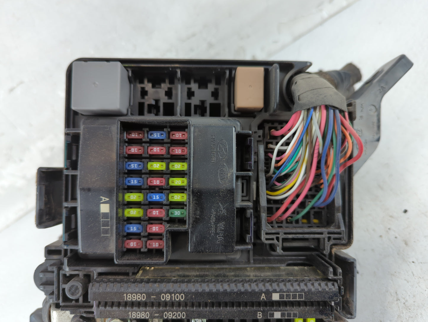 2015 Hyundai Sonata Fusebox Fuse Box Panel Relay Module P/N:91950-C1820 Fits OEM Used Auto Parts - Oemusedautoparts1.com