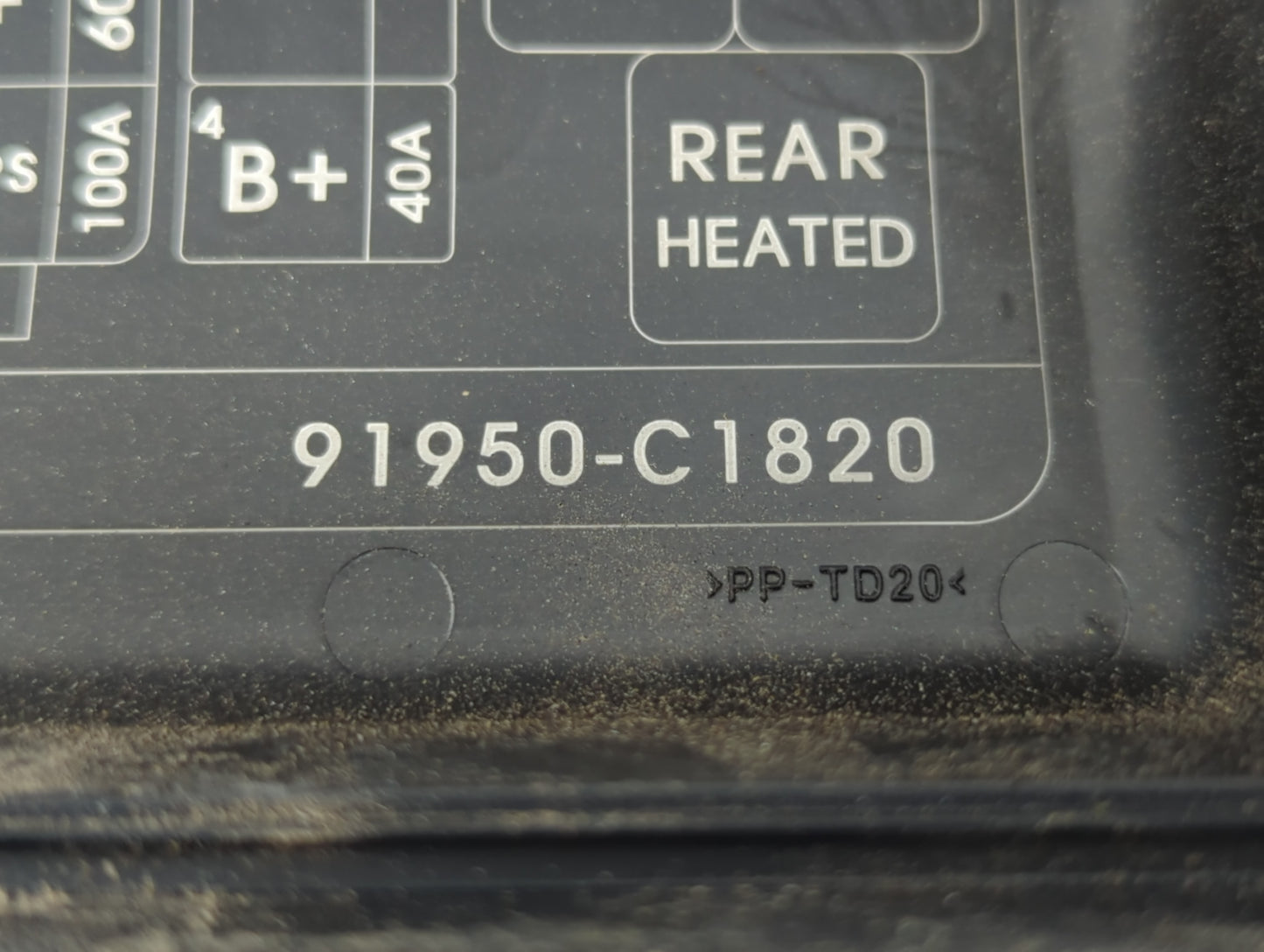 2015 Hyundai Sonata Fusebox Fuse Box Panel Relay Module P/N:91950-C1820 Fits OEM Used Auto Parts - Oemusedautoparts1.com
