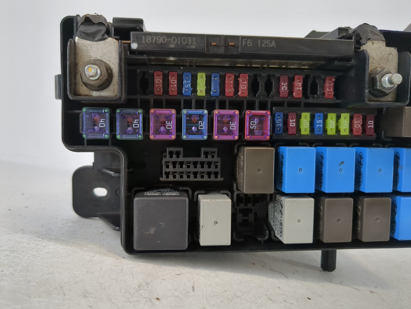 2014-2015 Hyundai Tucson Fusebox Fuse Box Panel Relay Module P/N:91418 2K 160 Fits Fits 2014 2015 OEM Used Auto Parts - Oemu