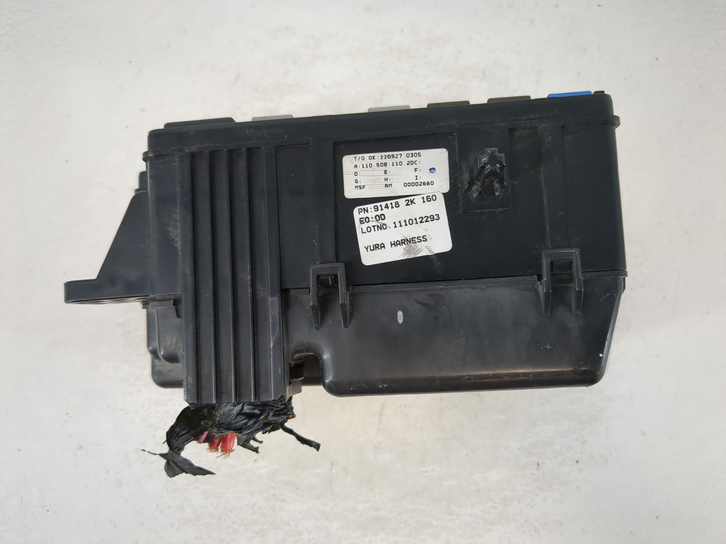 2014-2015 Hyundai Tucson Fusebox Fuse Box Panel Relay Module P/N:91418 2K 160 Fits Fits 2014 2015 OEM Used Auto Parts - Oemu