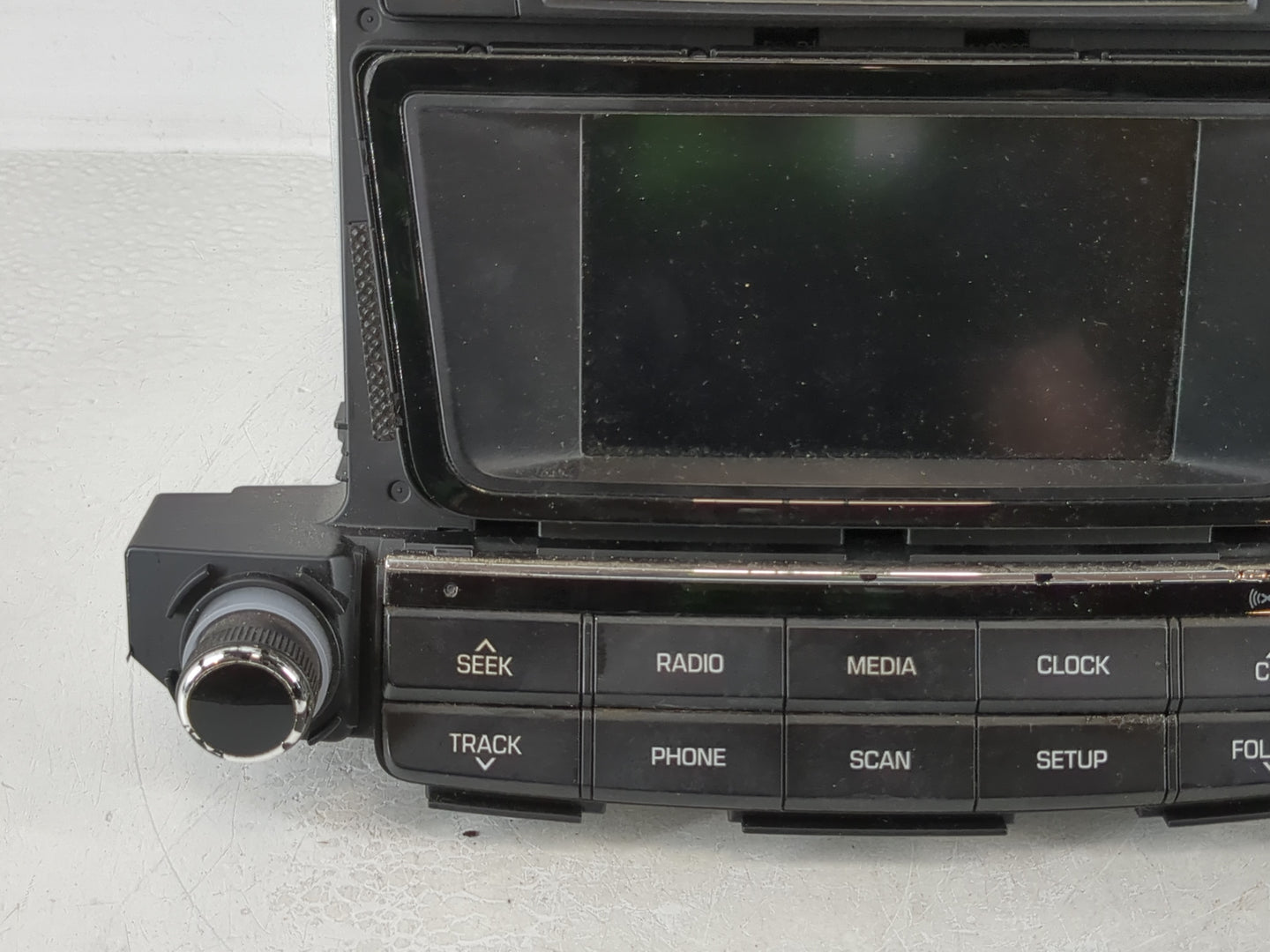 2014-2015 Hyundai Tucson Radio AM FM Cd Player Receiver Replacement P/N:96180-D31004X Fits Fits 2014 2015 OEM Used Auto Part