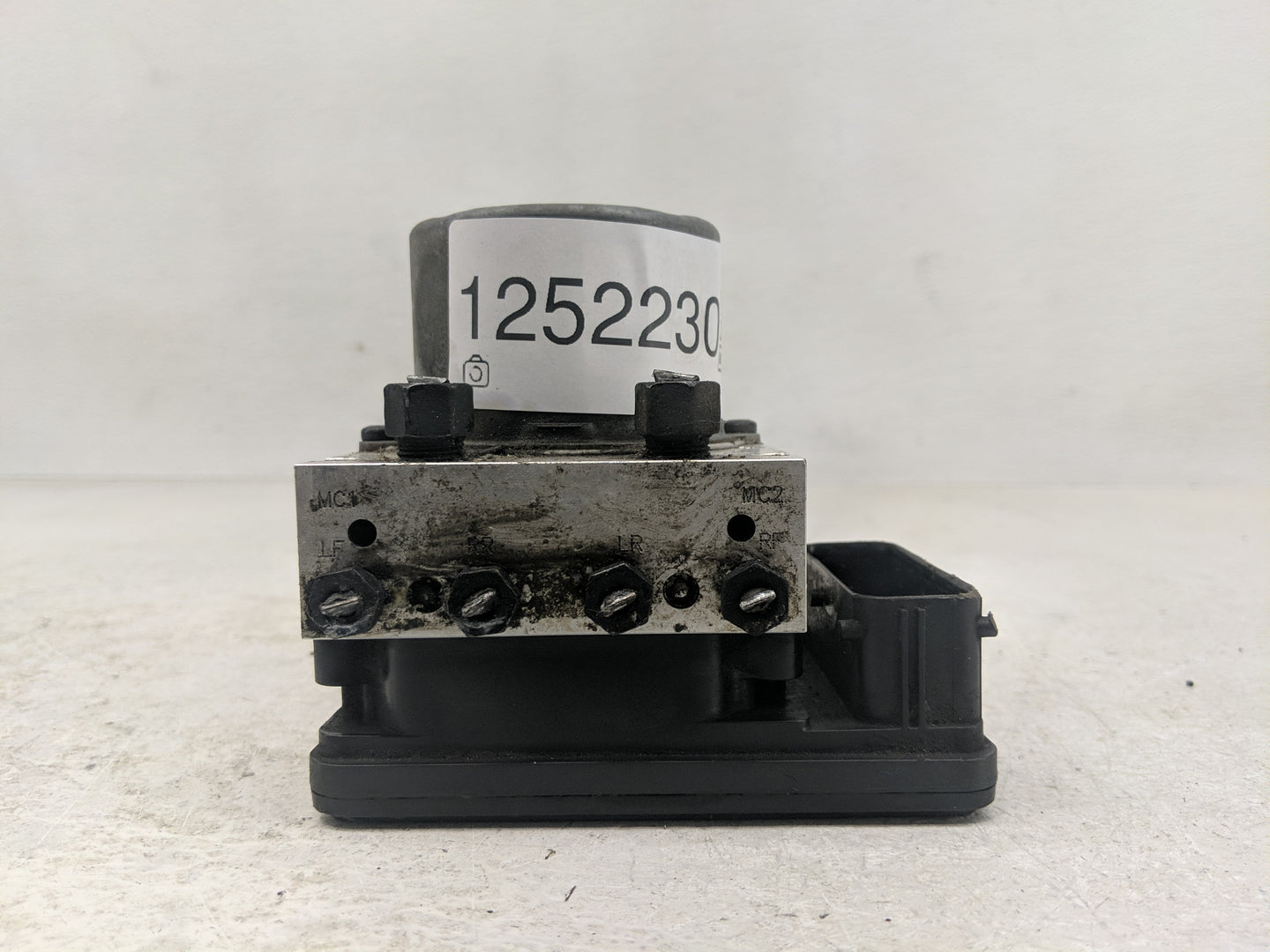 2014-2015 Hyundai Tucson ABS Pump Control Module Replacement P/N:BE6003N507 Fits Fits 2014 2015 OEM Used Auto Parts - Oemuse