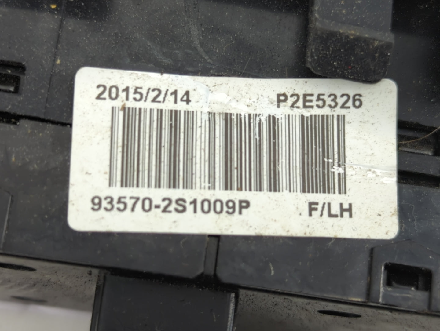 2010-2016 Hyundai Tucson Master Power Window Switch Replacement Driver Side Left P/N:93570-2S1009P Fits OEM Used Auto Parts 