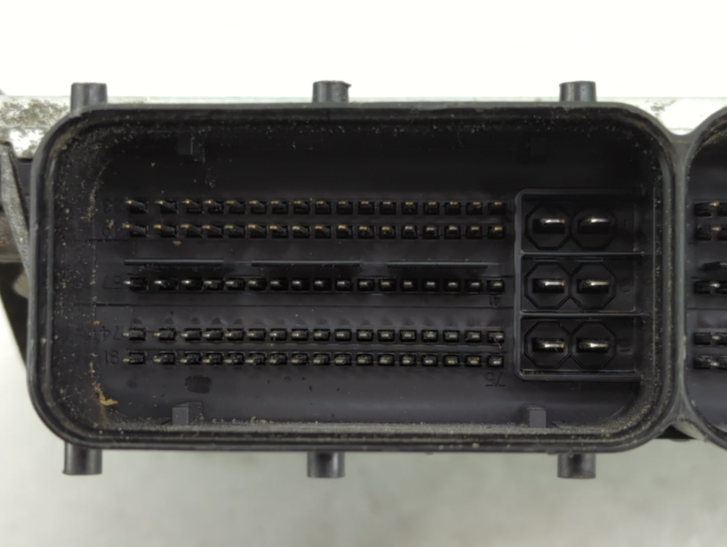 2014-2015 Hyundai Tucson PCM Engine Control Computer ECU ECM PCU OEM P/N:39106-2GBD2 39136-2GBD2 Fits Fits 2014 2015 OEM Use