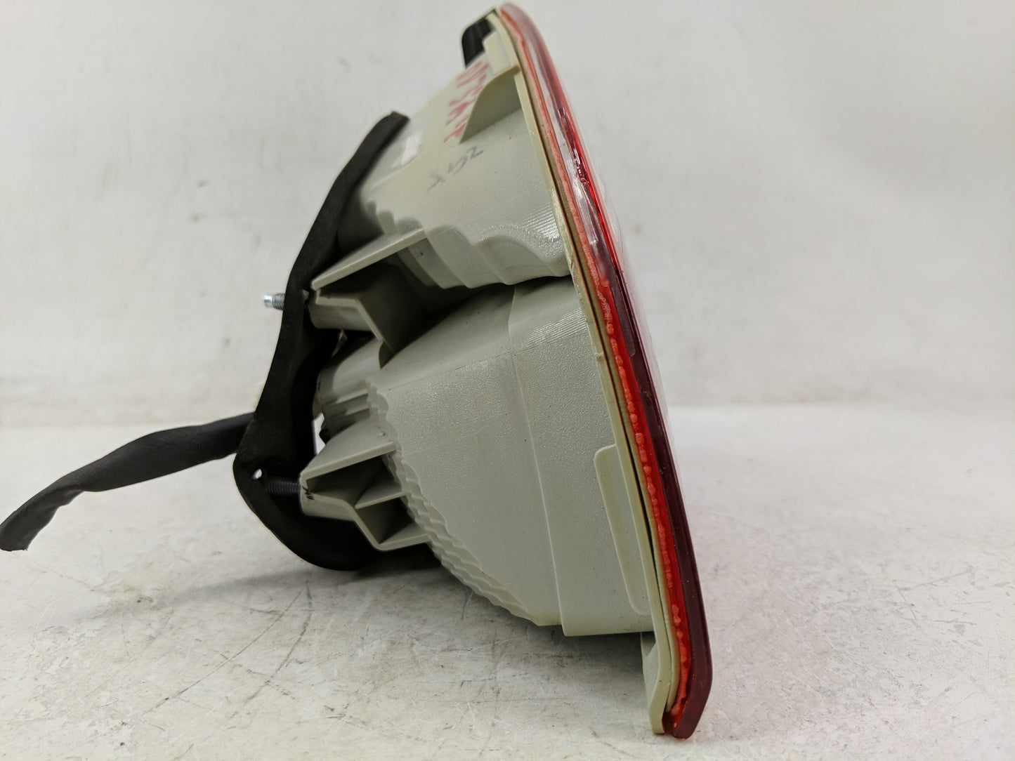 2010-2015 Hyundai Tucson Tail Light Assembly Driver Left OEM Fits Fits 2010 2011 2012 2013 2014 2015 OEM Used Auto Parts - O