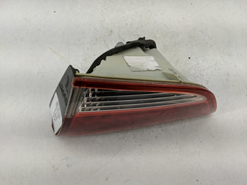2010-2015 Hyundai Tucson Tail Light Assembly Passenger Right OEM P/N:92406-2S02 Fits Fits 2010 2011 2012 2013 2014 2015 OEM Used Auto Parts