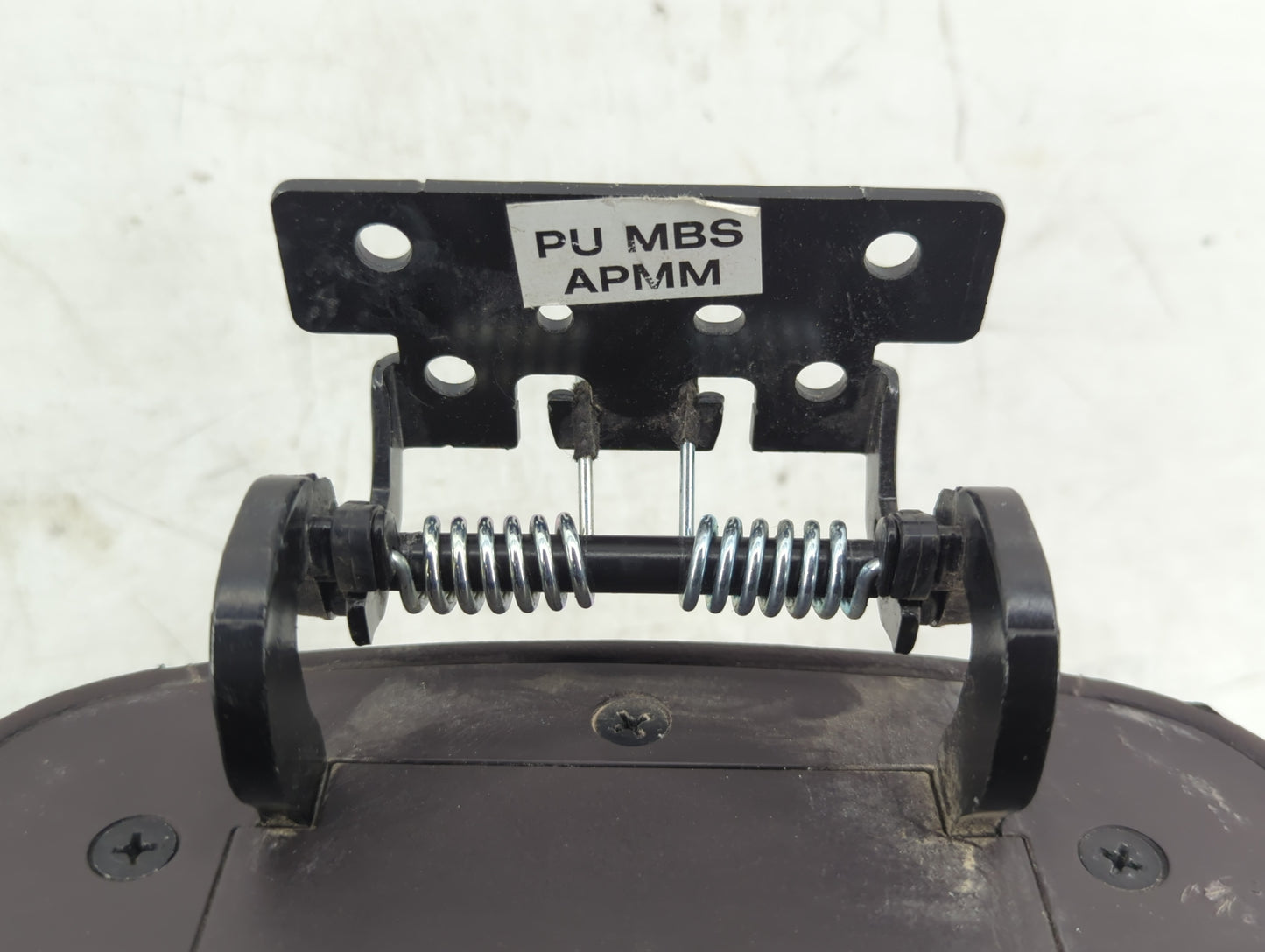 2015 Hyundai Tucson Center Console Armrest Cover Lid Fits OEM Used Auto Parts - Oemusedautoparts1.com