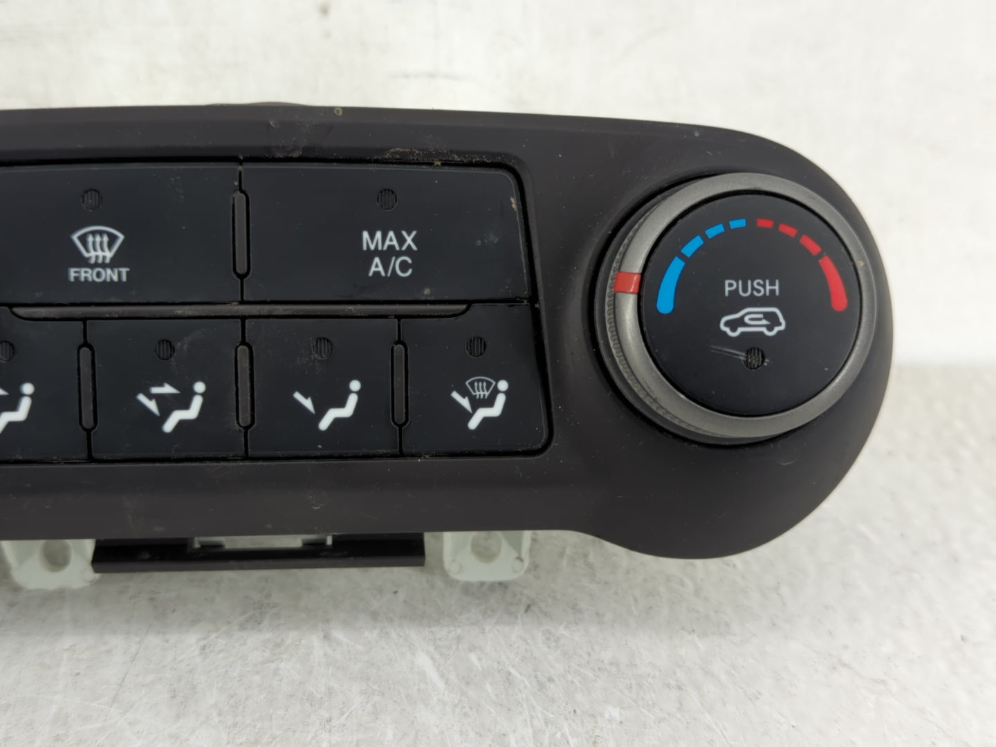 2014-2015 Hyundai Tucson Climate Control Module Temperature AC/Heater Replacement P/N:97250-2S240-TJP Fits Fits 2014 2015 OE