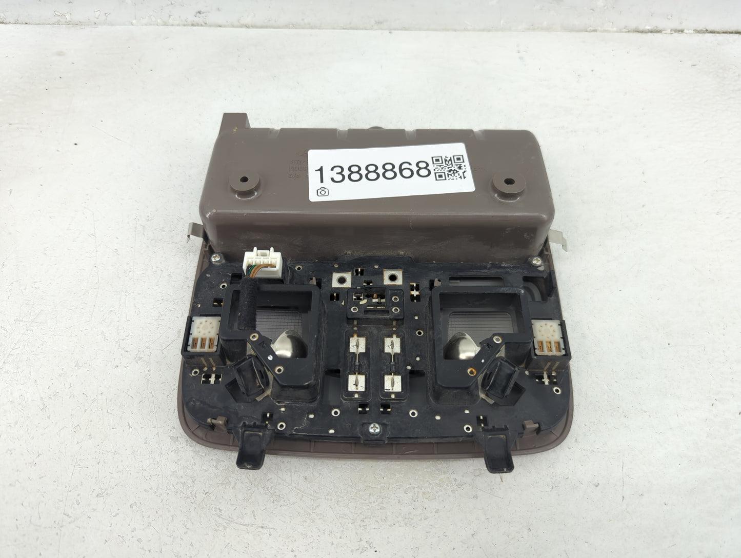 2010-2016 Hyundai Tucson Overhead Roof Console 1388868 - Oemusedautoparts1.com