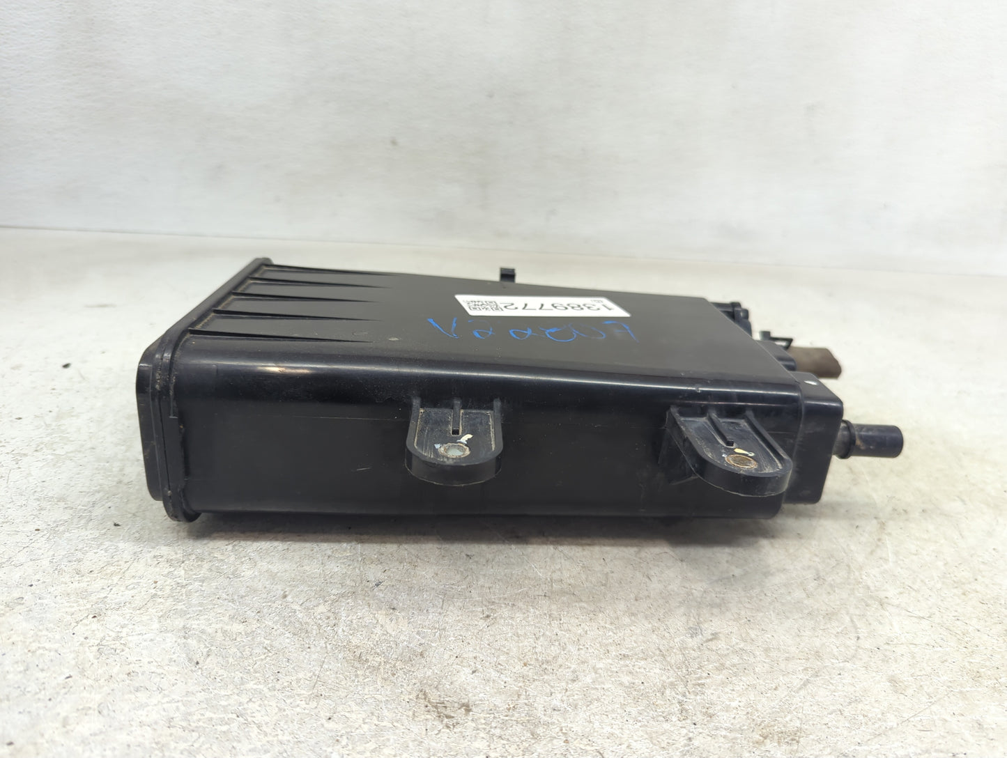 2015 Hyundai Tucson Fuel Vapor Charcoal Canister - Oemusedautoparts1.com