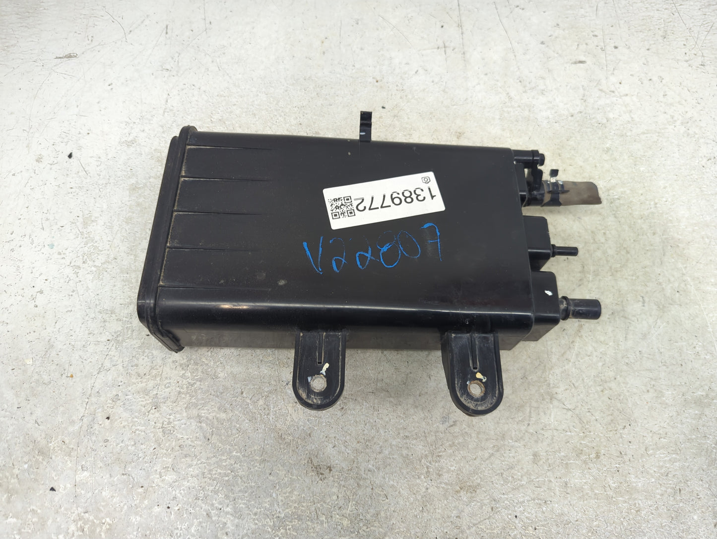 2015 Hyundai Tucson Fuel Vapor Charcoal Canister 1389772 - Oemusedautoparts1.com