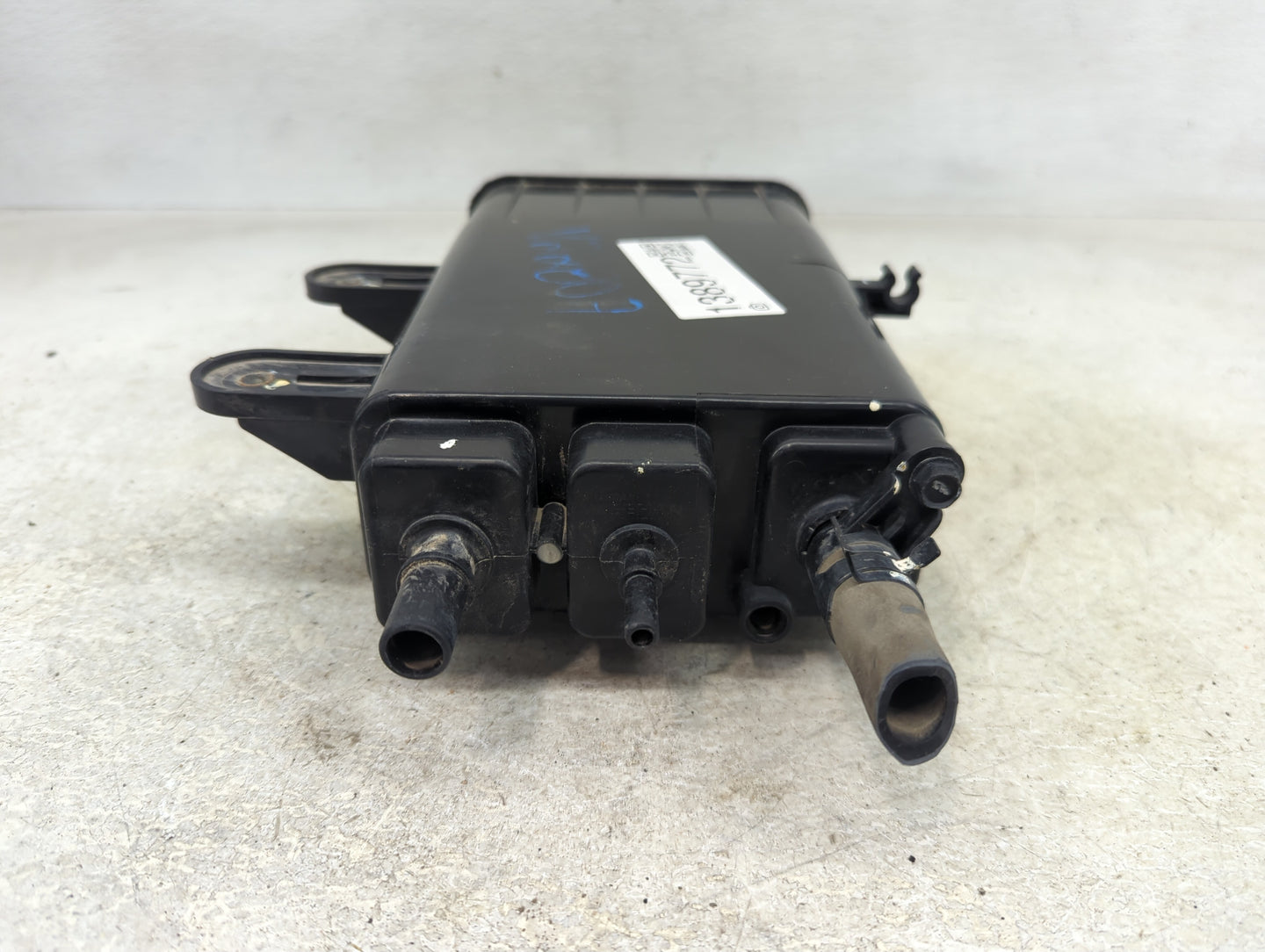 2015 Hyundai Tucson Fuel Vapor Charcoal Canister 1389772 - Oemusedautoparts1.com