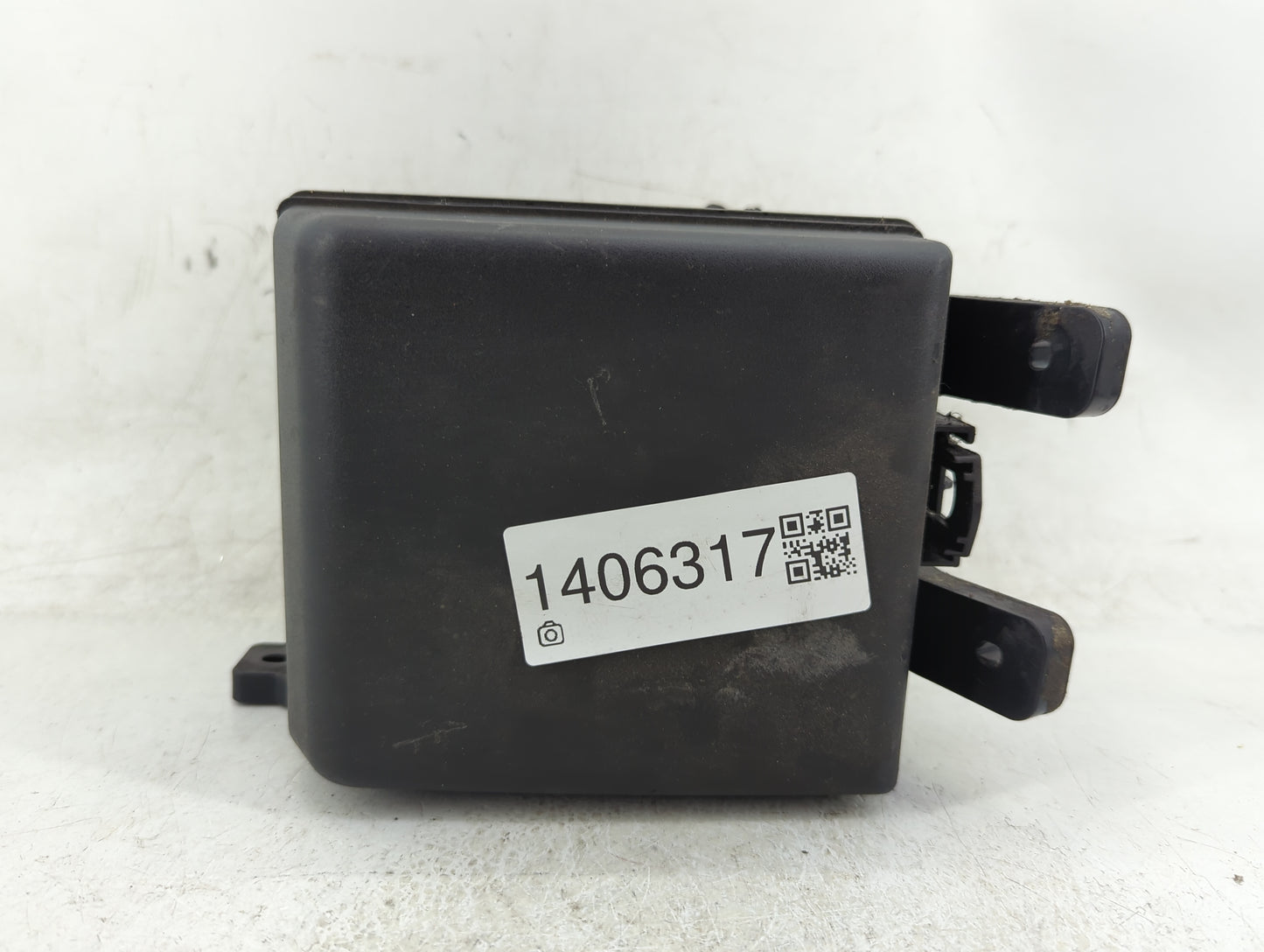 2014-2015 Hyundai Tucson Fusebox Fuse Box Panel Relay Module P/N:91941-2S120 Fits Fits 2014 2015 OEM Used Auto Parts - Oemus