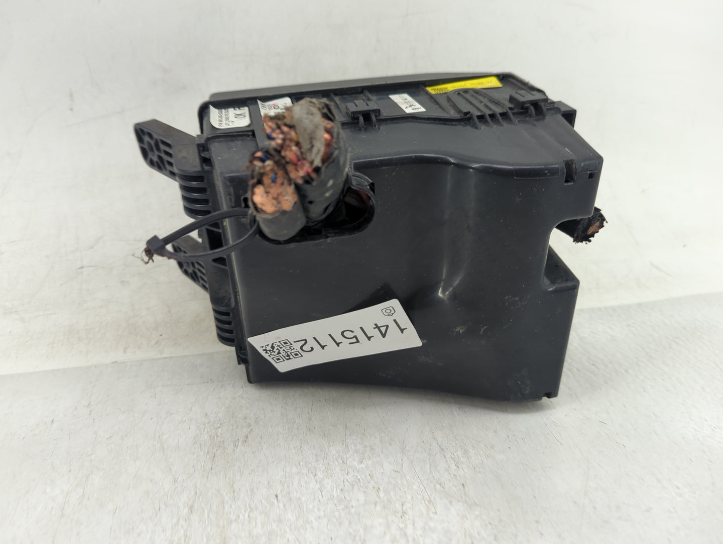 2014-2015 Hyundai Tucson Fusebox Fuse Box Panel Relay Module P/N:91305 2S280 Fits Fits 2014 2015 OEM Used Auto Parts - Oemus