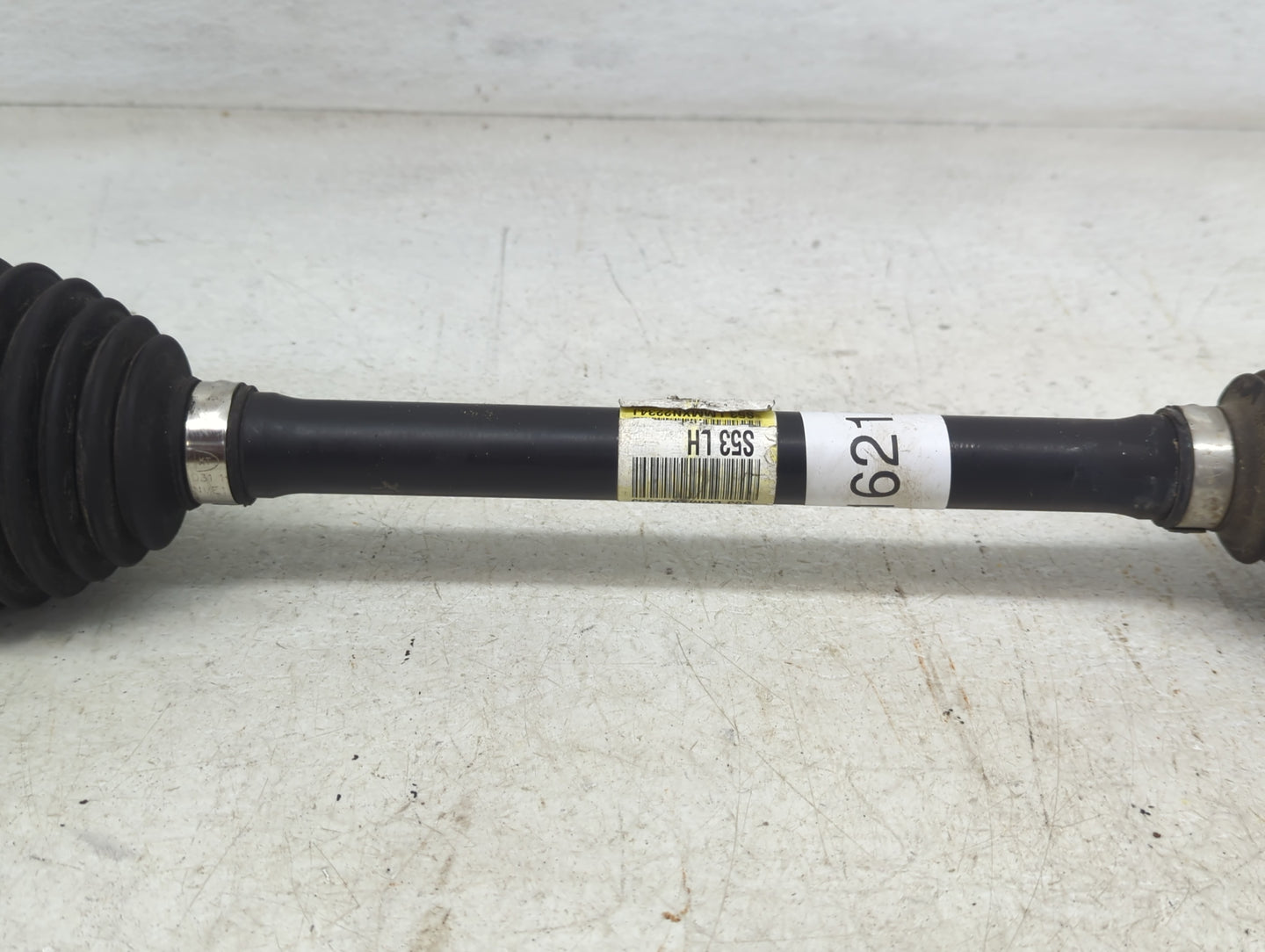 2014-2015 Hyundai Tucson Axle Shaft Front Driver Cv C/v - Oemusedautoparts1.com