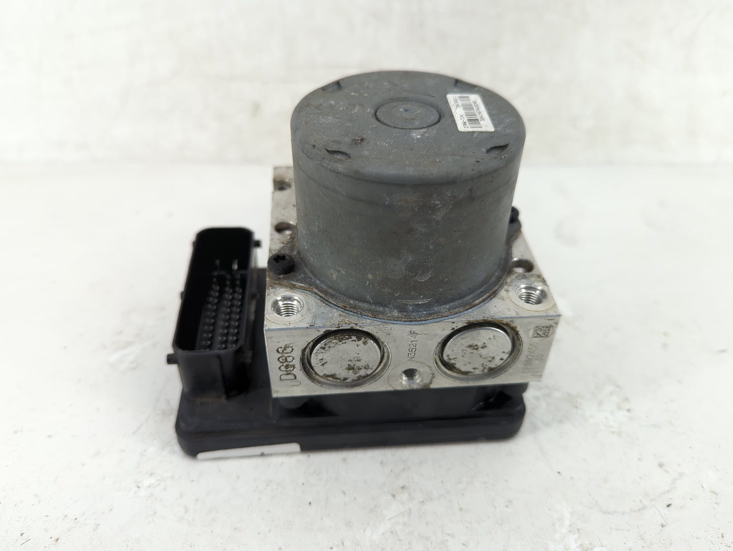 2014-2015 Hyundai Tucson ABS Pump Control Module Replacement P/N:BE6003N507 N56GAG1E1220712, N56NECISH670712 Fits Fits 2014 