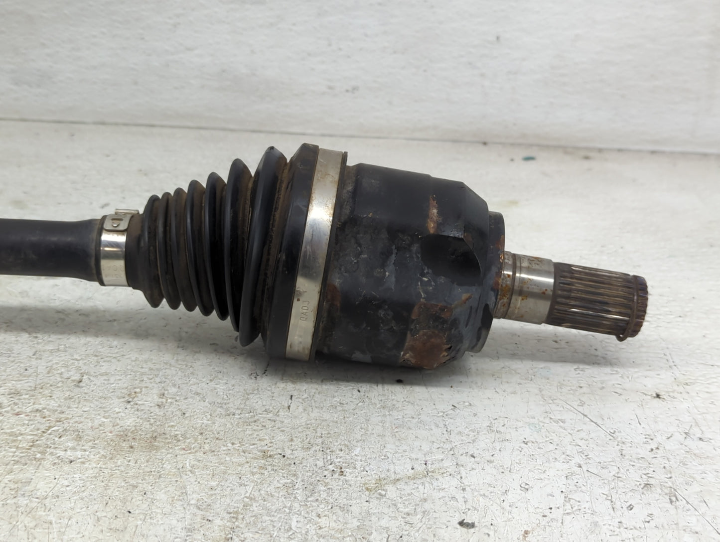 2014-2015 Hyundai Tucson Axle Shaft Front Driver Cv C/v - Oemusedautoparts1.com