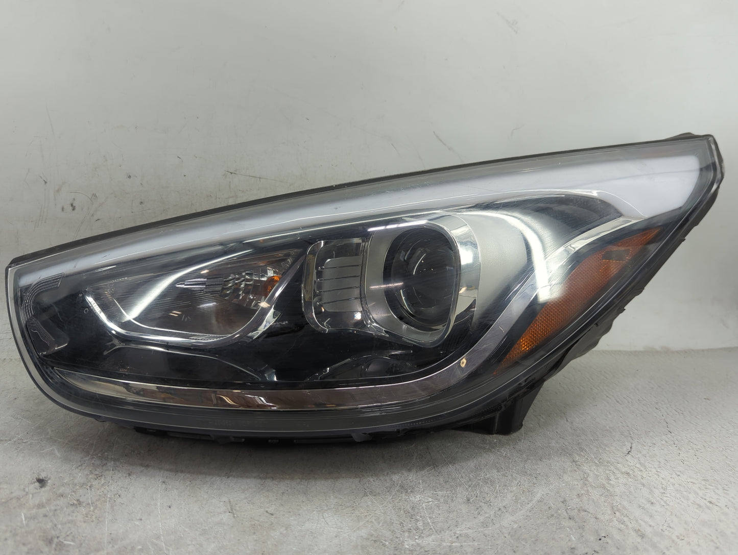 2014-2017 Hyundai Tucson Driver Left Oem Head Light Headlight Lamp 1458902 - Oemusedautoparts1.com