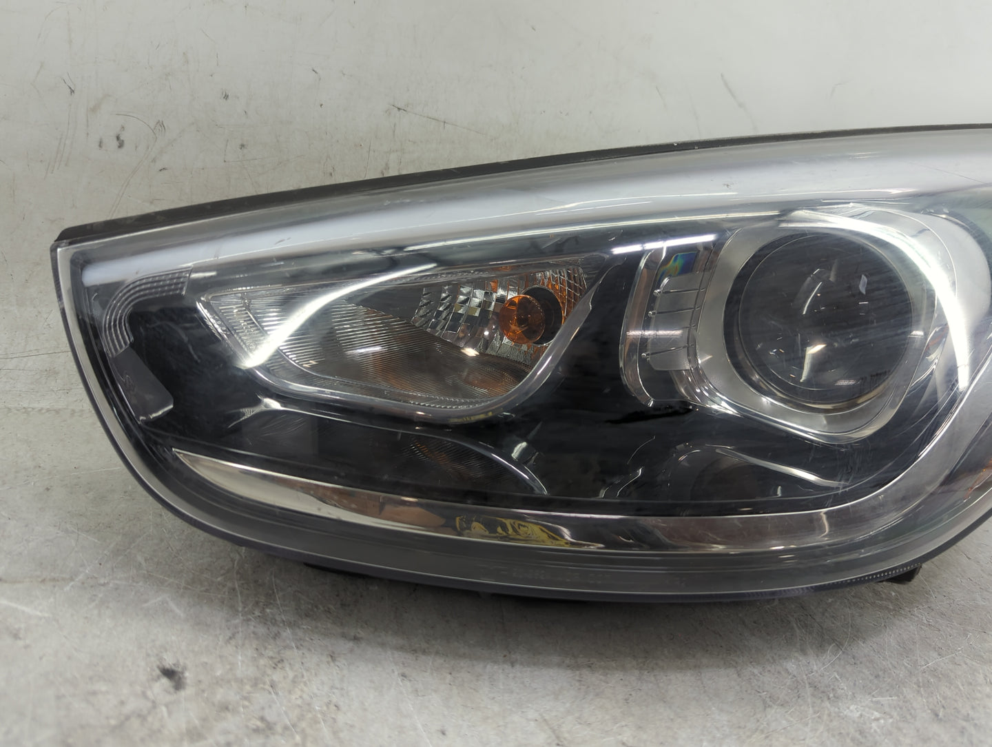2014-2017 Hyundai Tucson Driver Left Oem Head Light Headlight Lamp 1458902 - Oemusedautoparts1.com