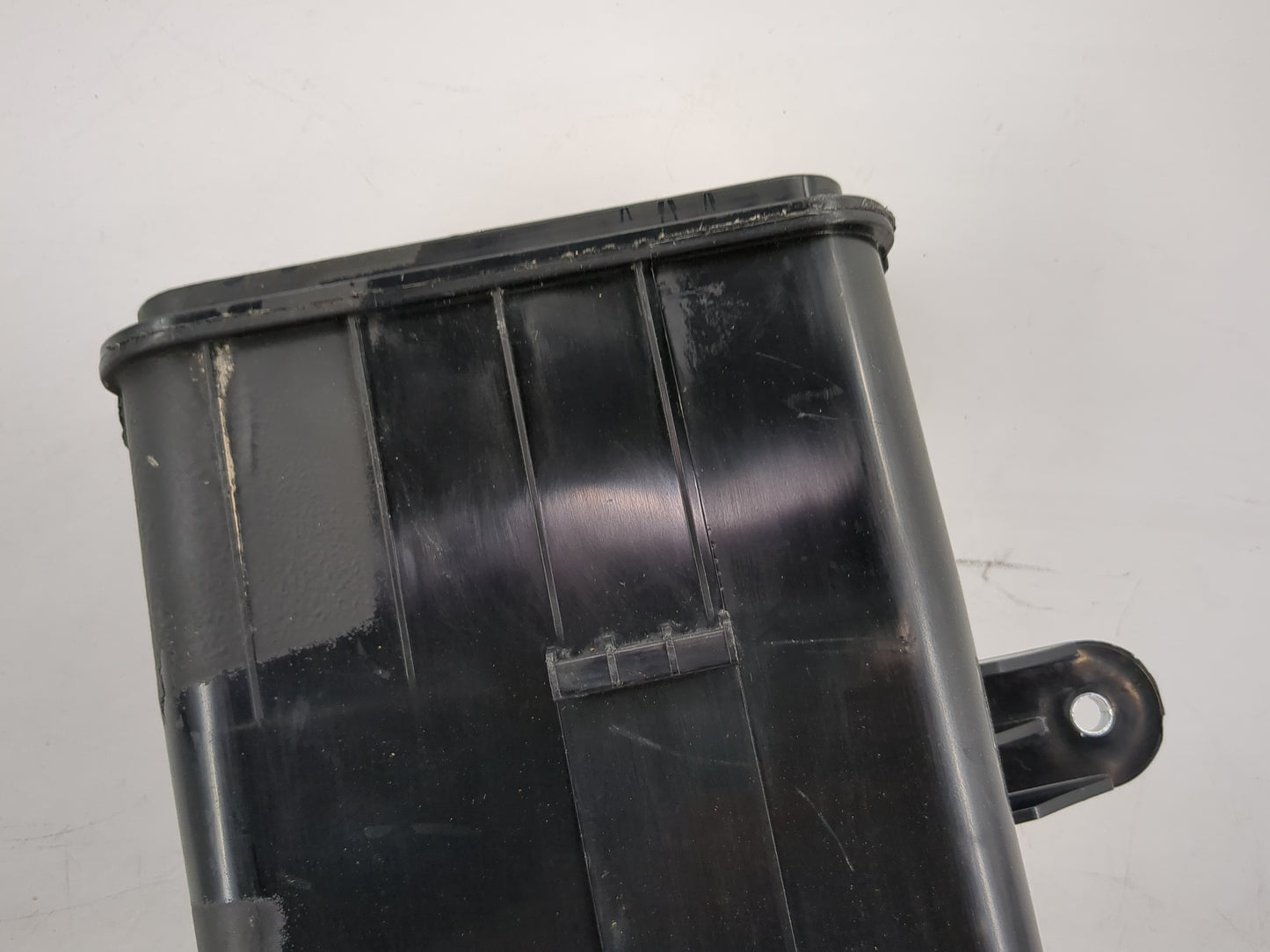 2015 Hyundai Tucson Fuel Vapor Charcoal Canister 1459701 - Oemusedautoparts1.com