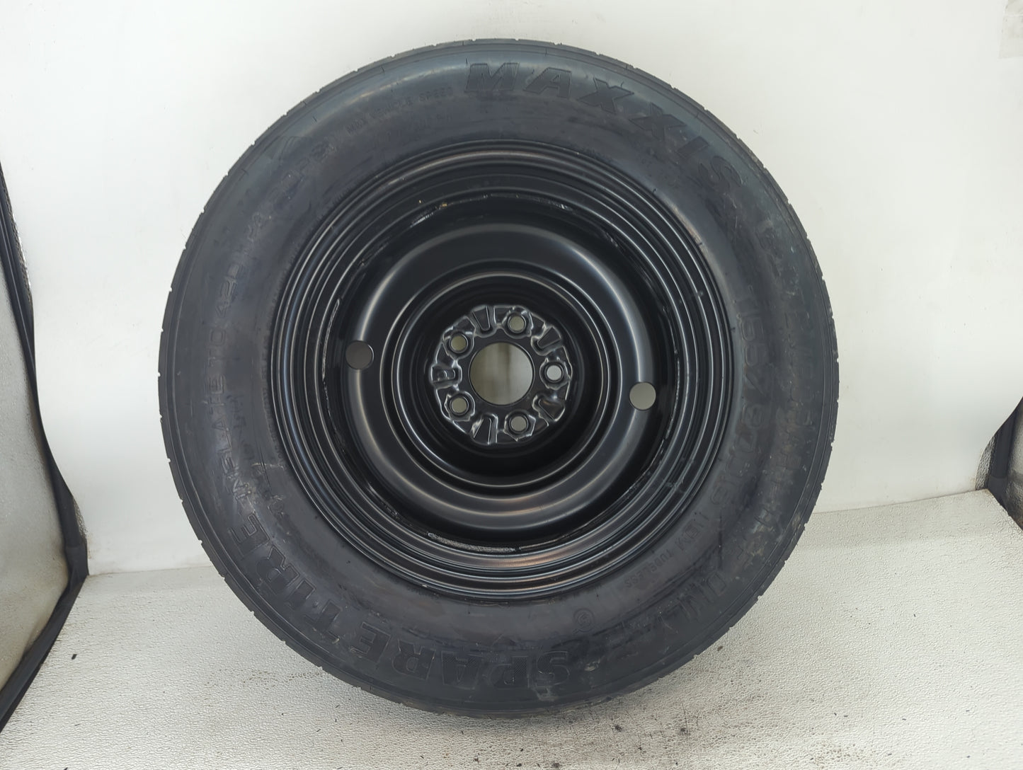 2006-2015 Hyundai Tucson Spare Donut Tire Wheel Rim Oem 1486992 - Oemusedautoparts1.com