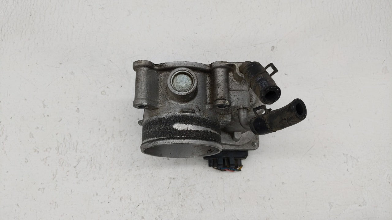 2014-2018 Hyundai Tucson Throttle Body P/N:35100-2E000 Fits Fits 2011 2012 2013 2014 2015 2016 2017 2018 2019 OEM Used Auto 