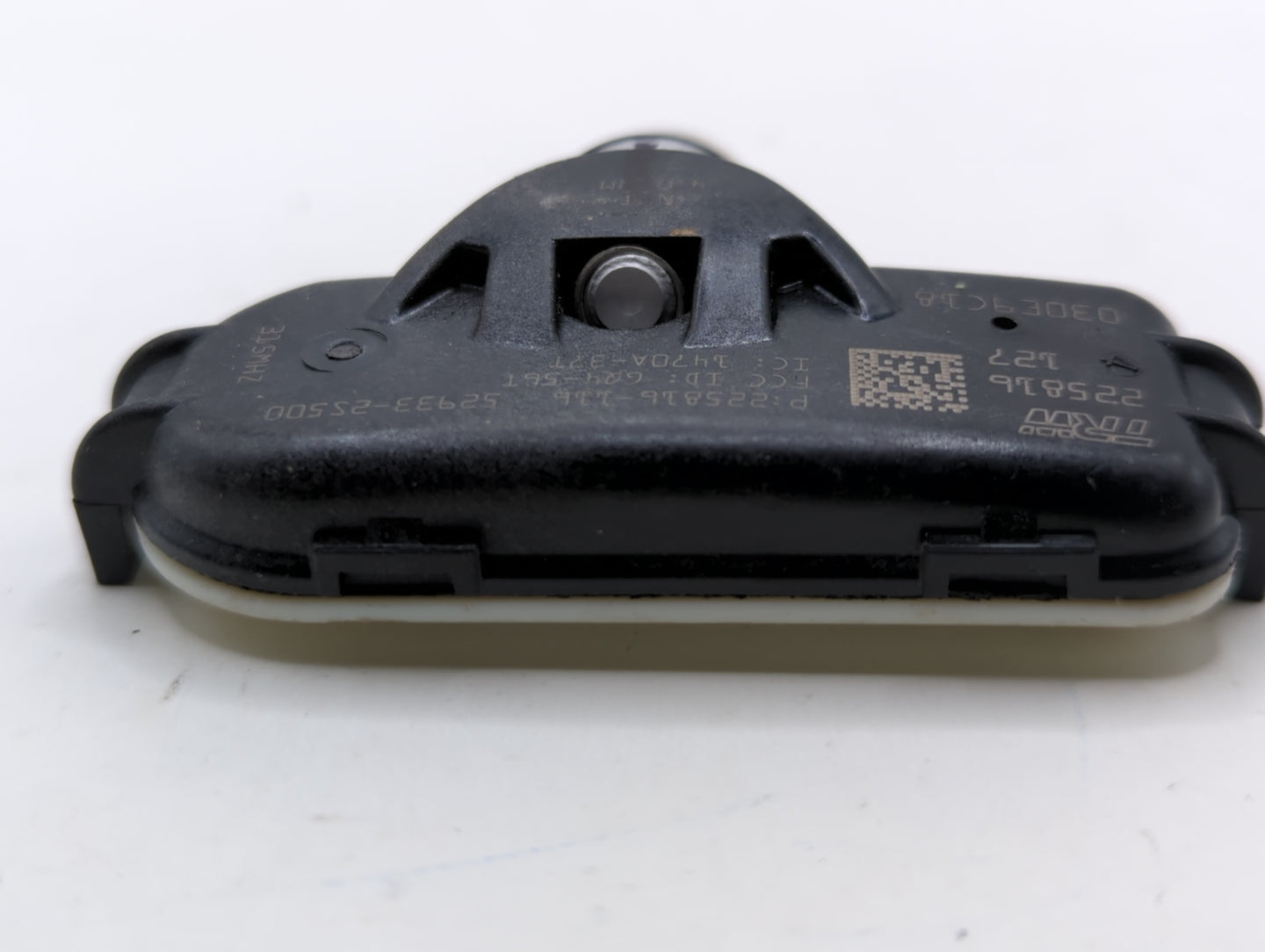 2015 Hyundai Tucson Tire Pressure Monitoring System Sensor Tpms - Oemusedautoparts1.com