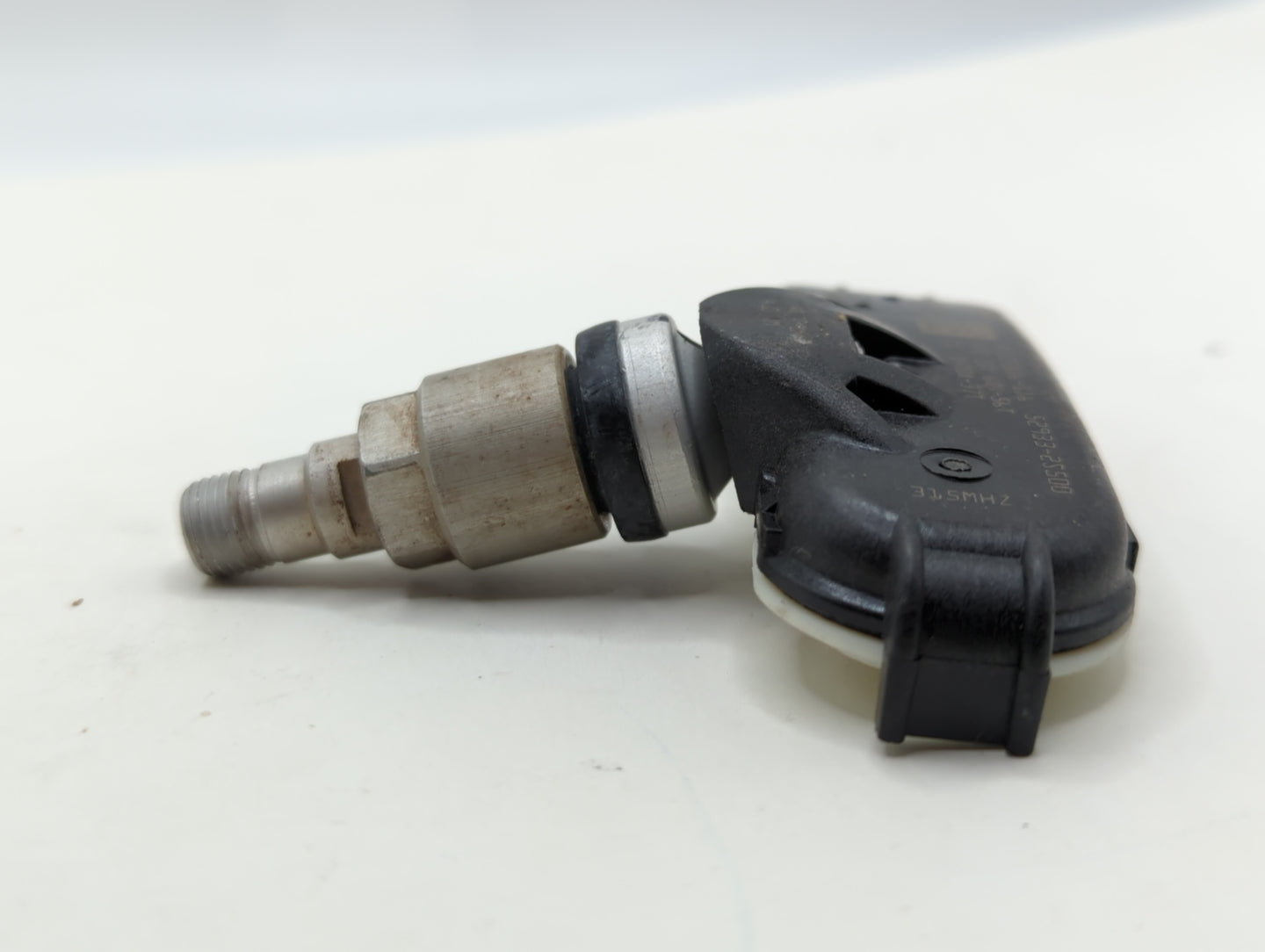 2015 Hyundai Tucson Tire Pressure Monitoring System Sensor Tpms - Oemusedautoparts1.com